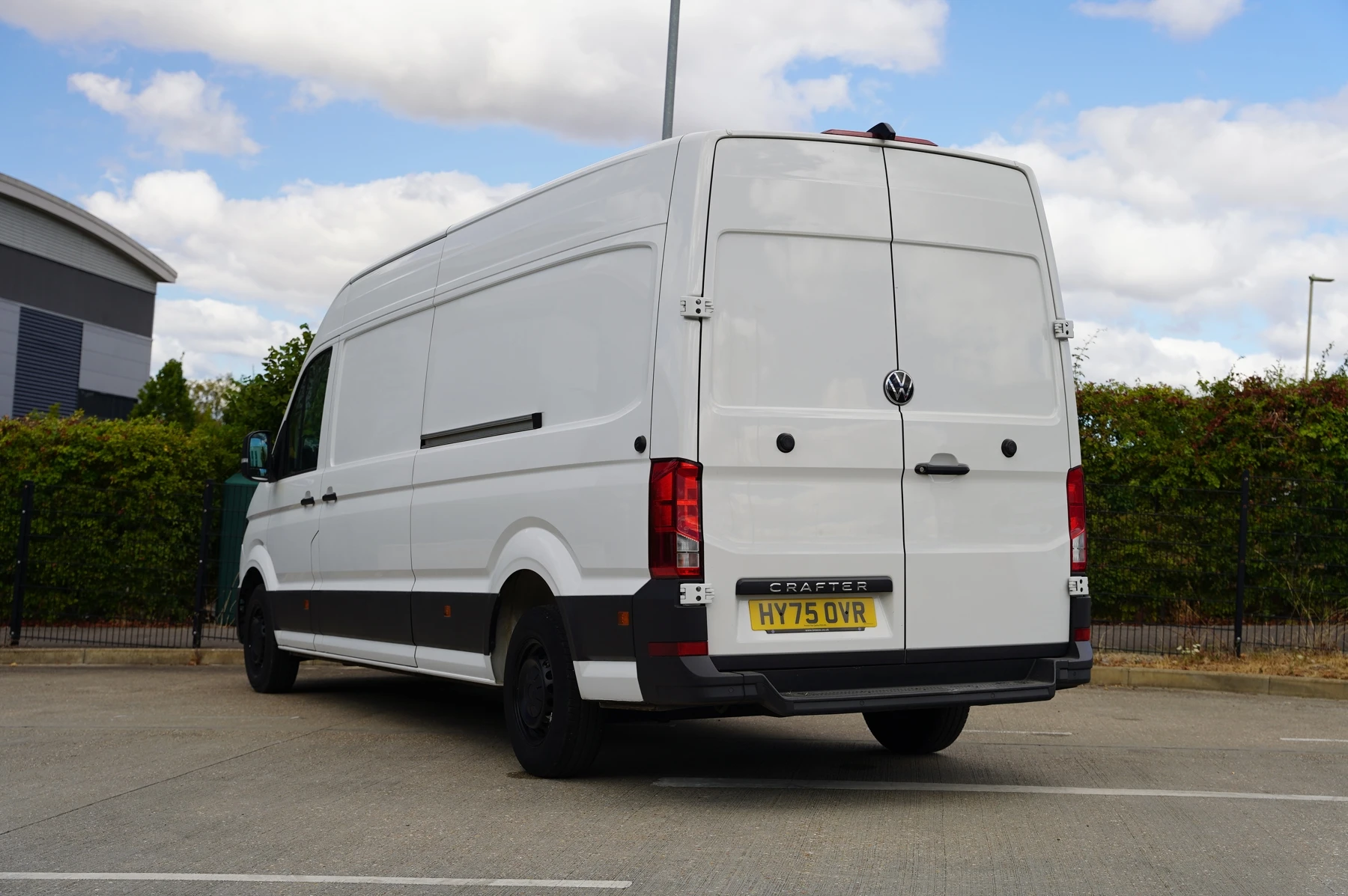 Volkswagen-Crafter-image-2