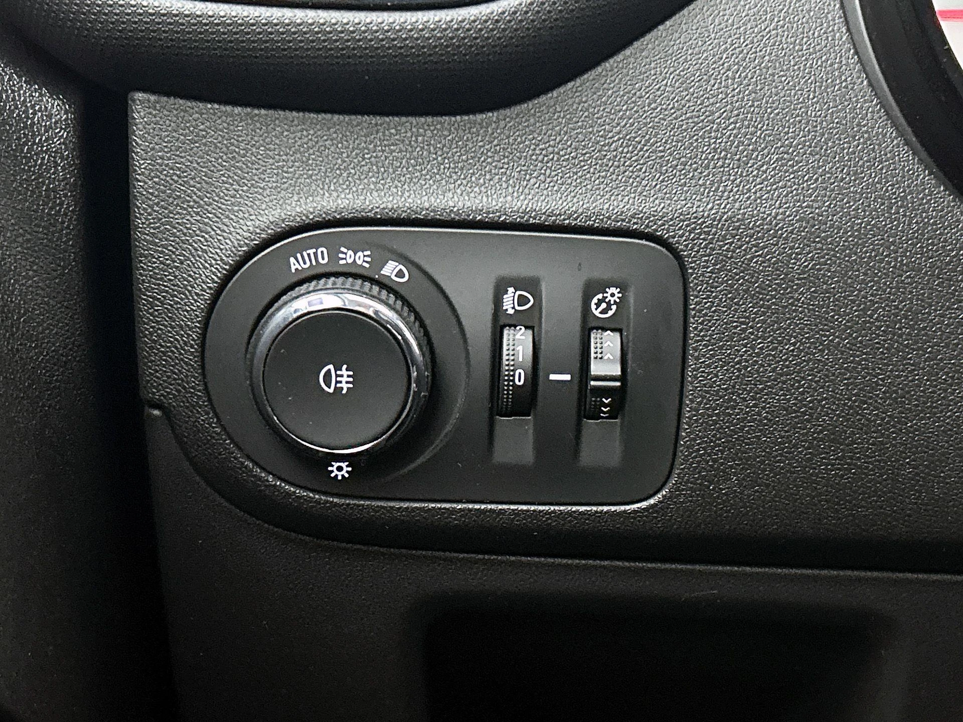 Opel-Crossland-image-17