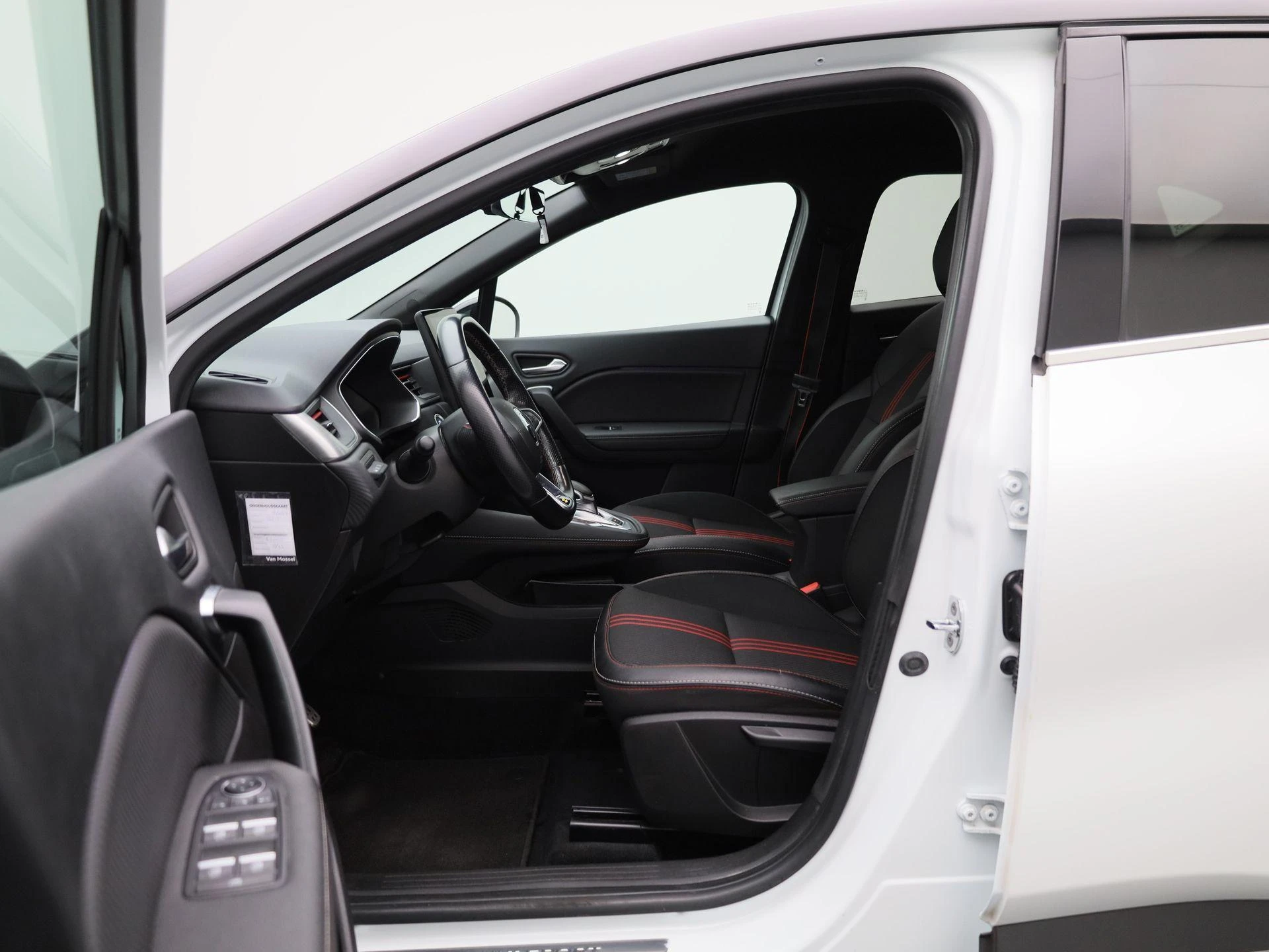 Renault-Captur-image-9