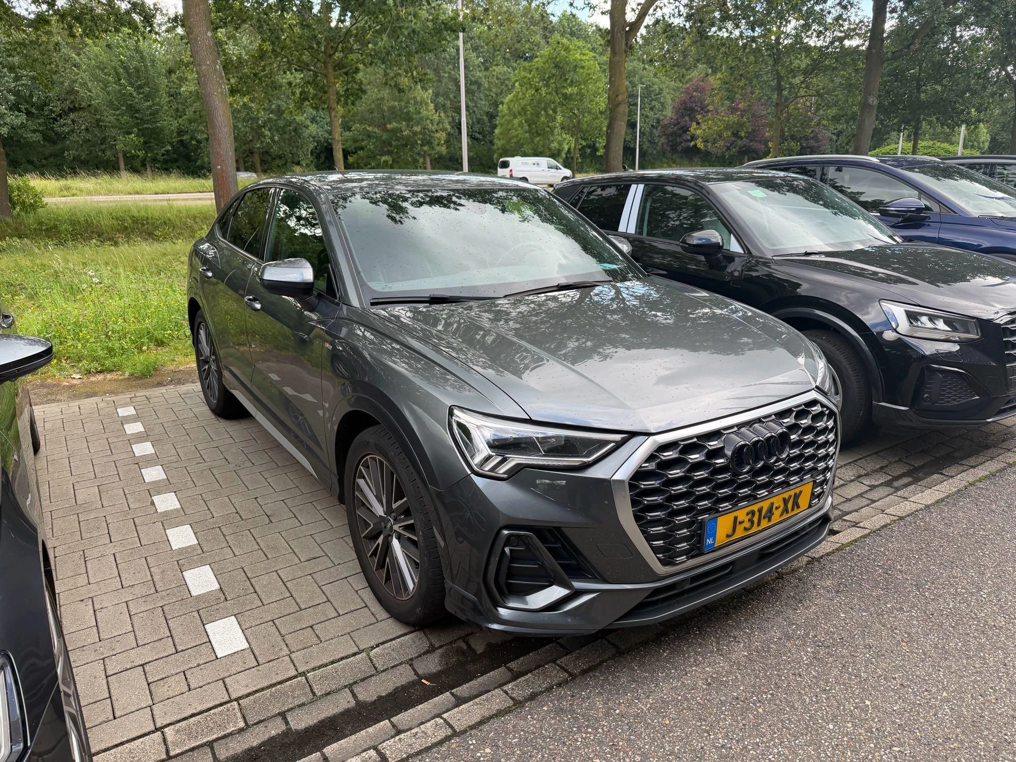 Audi-Q3-image-2