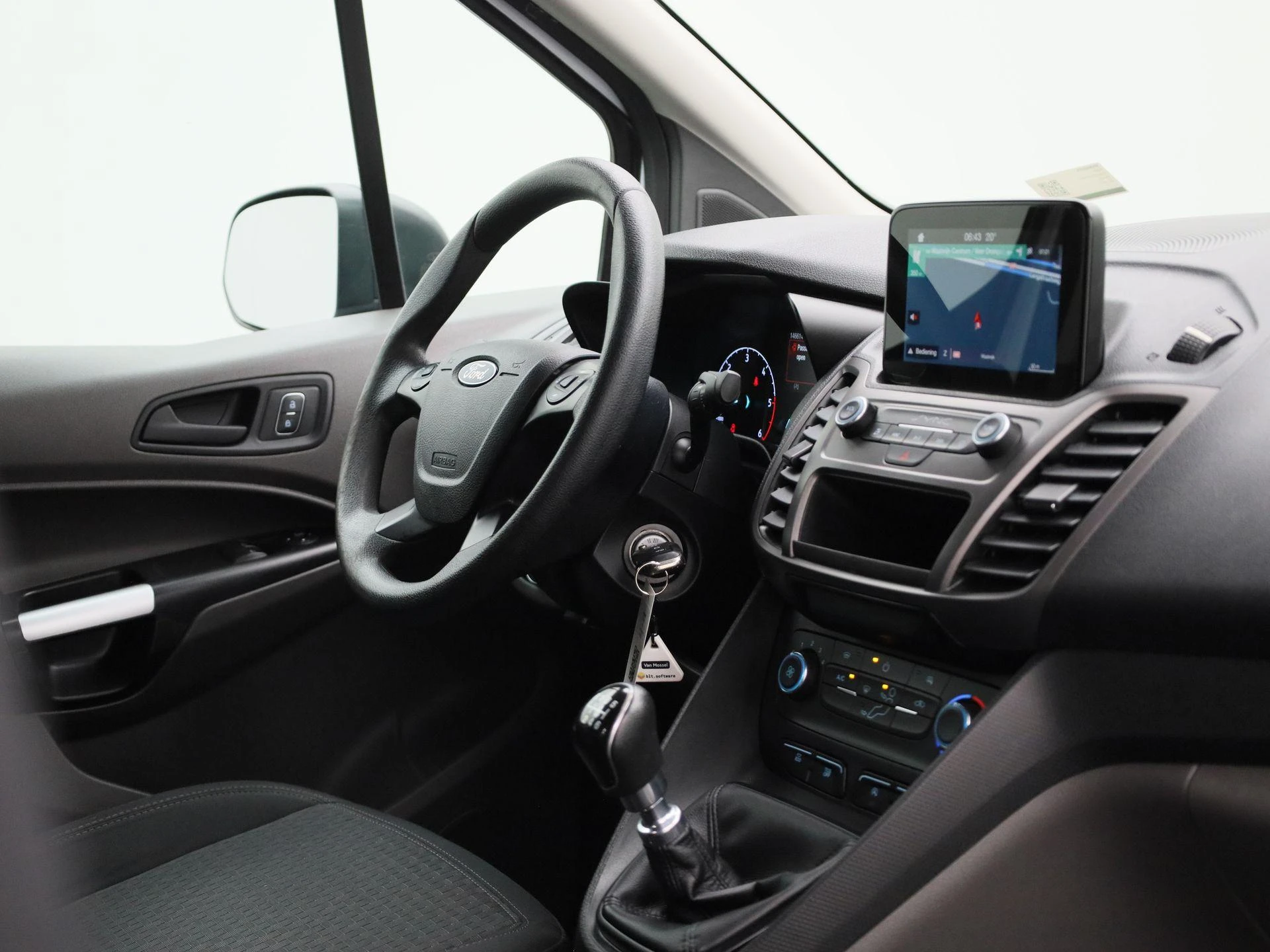 Ford-Transit Connect-image-6