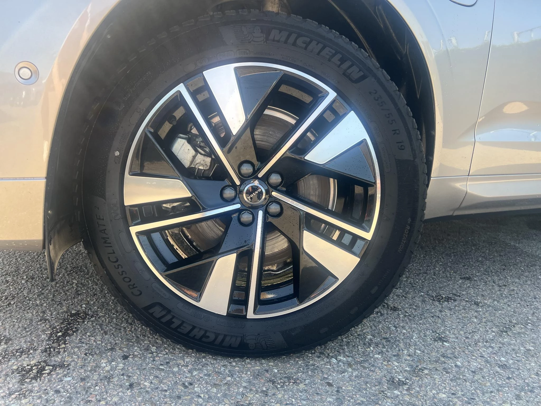 Volvo-XC60-image-4