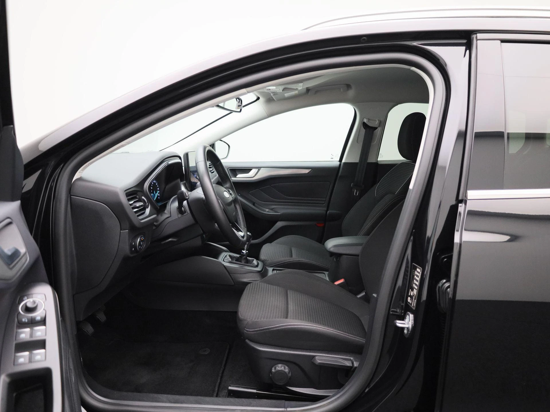 Ford-Focus-image-8