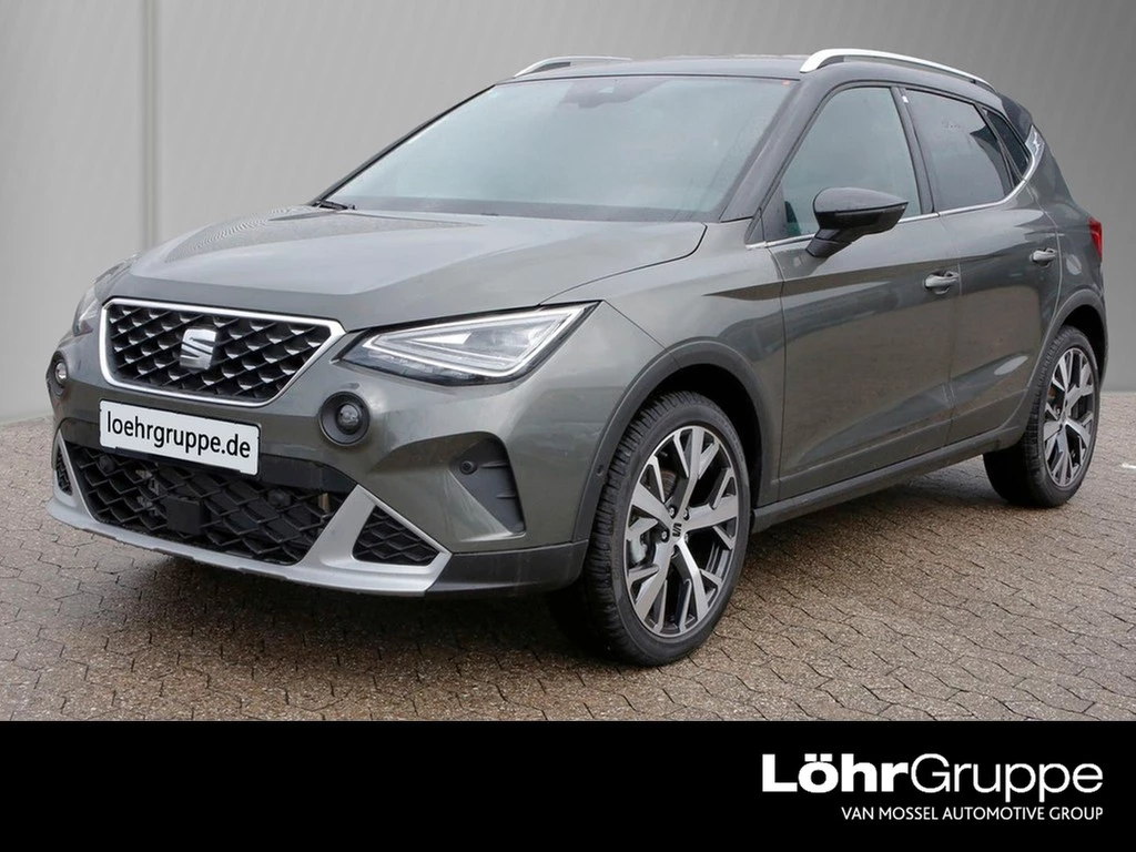 SEAT-Arona-image-0
