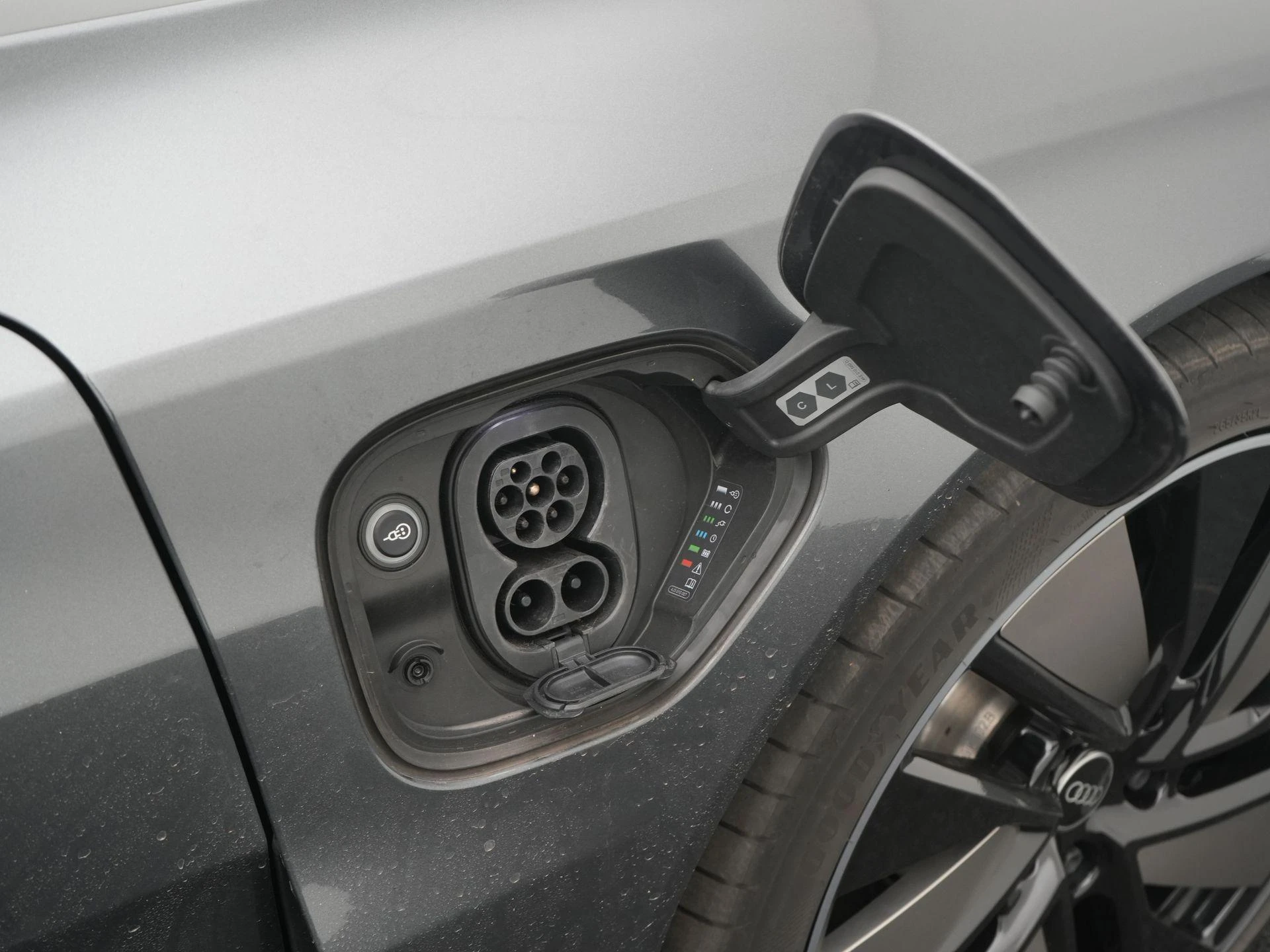 Audi-e-tron GT-image-56