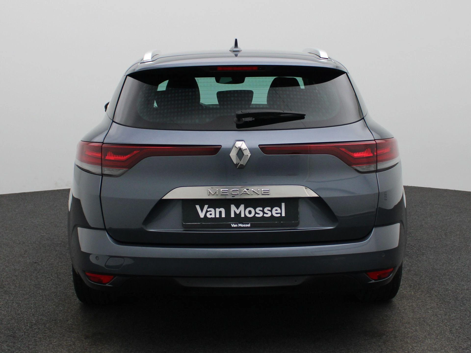 Renault-Mégane Grand Tour-image-4