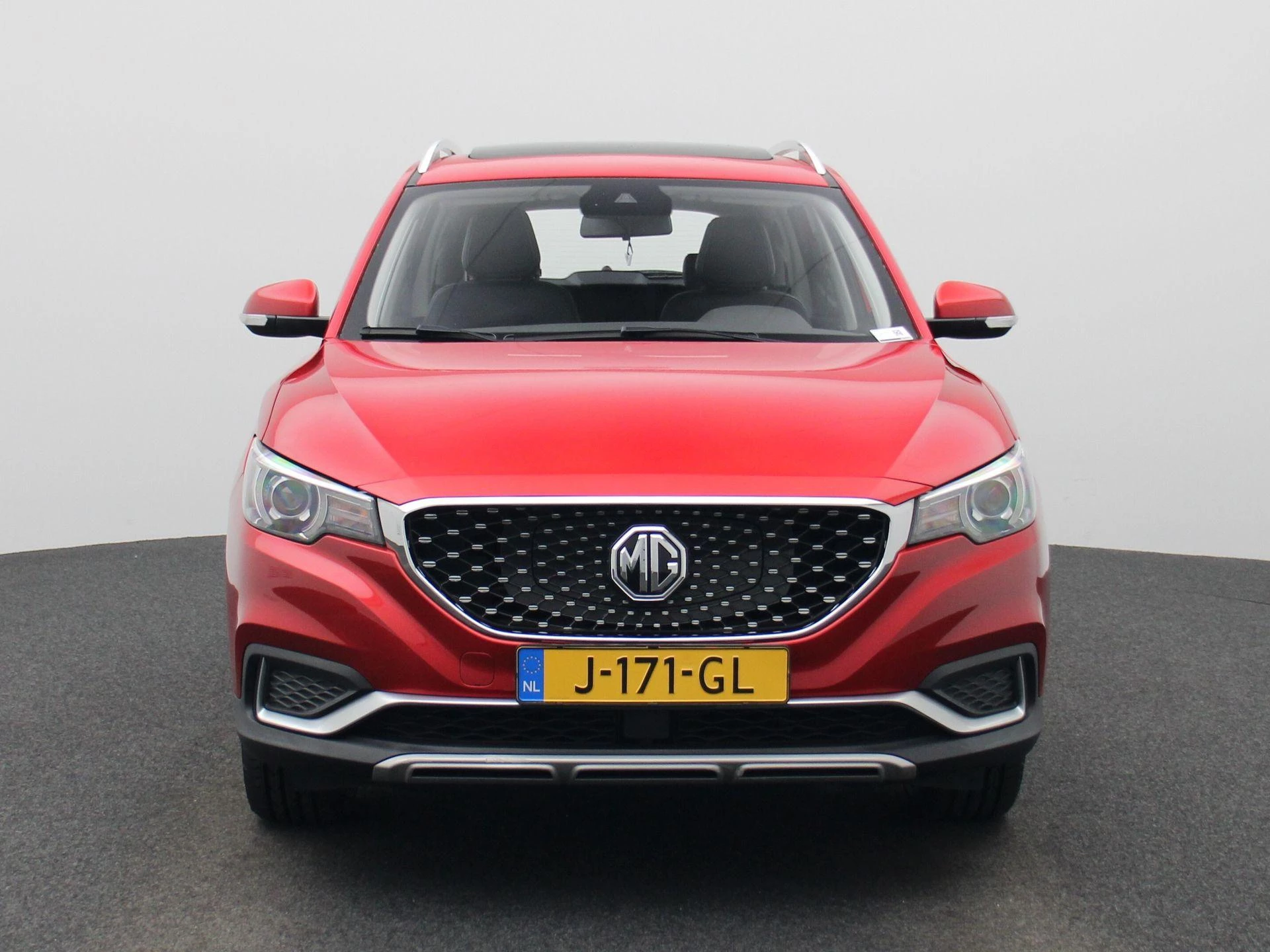 MG-ZS EV-image-2