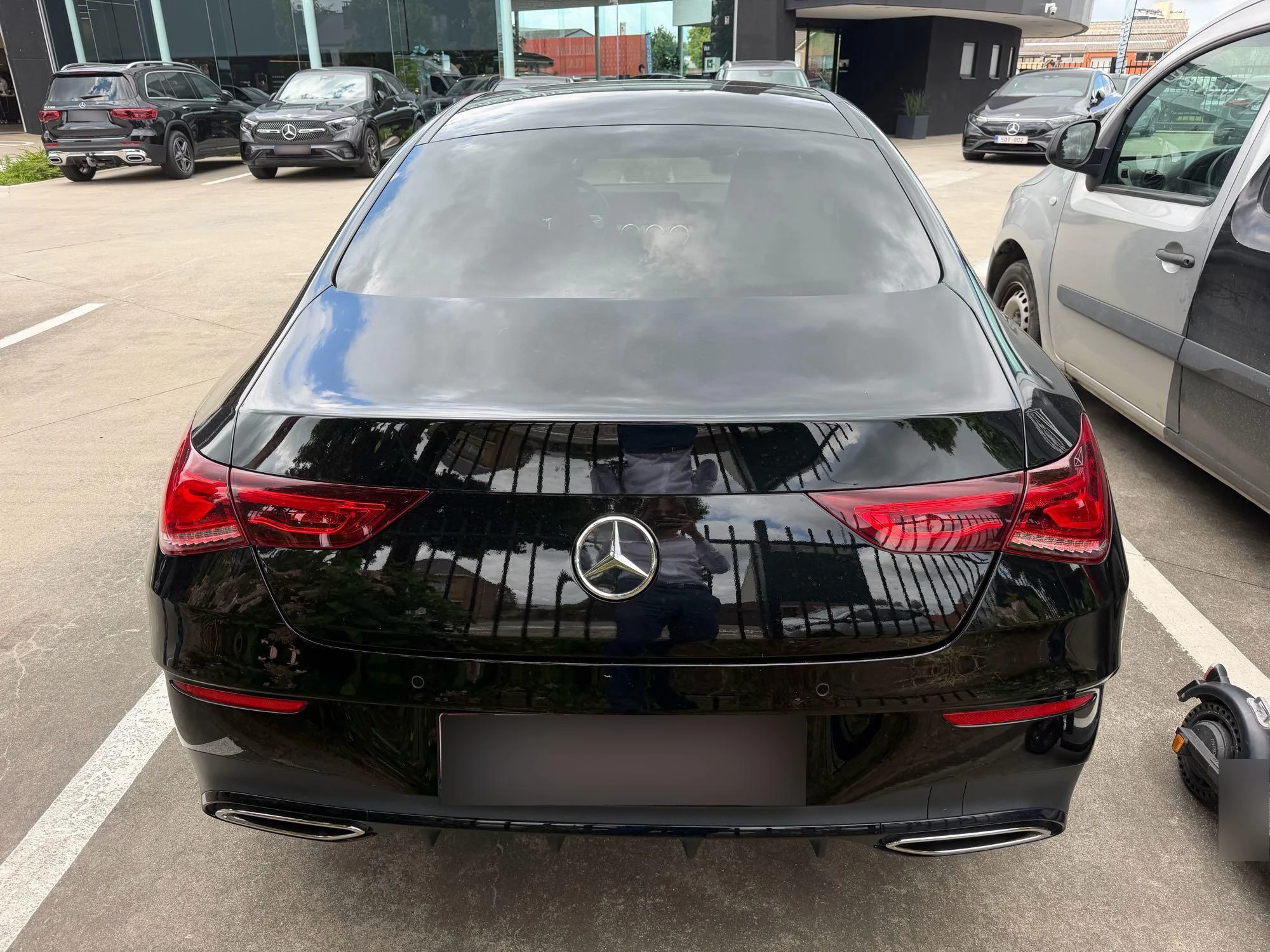 Mercedes-Benz-CLA-image-2