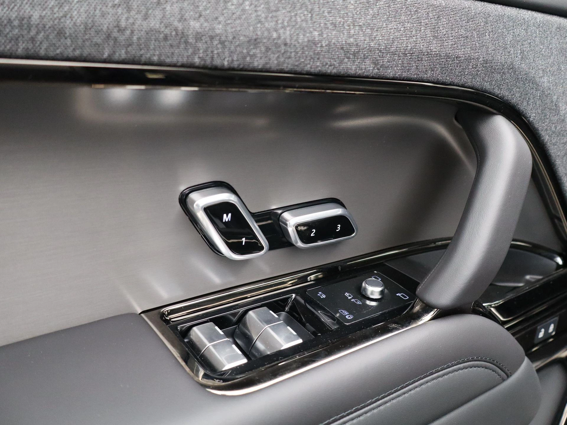 Land Rover-Range Rover Sport-image-27