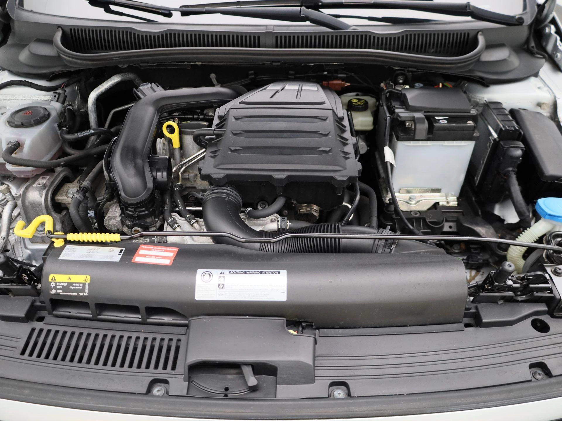 Volkswagen-Polo-image-29