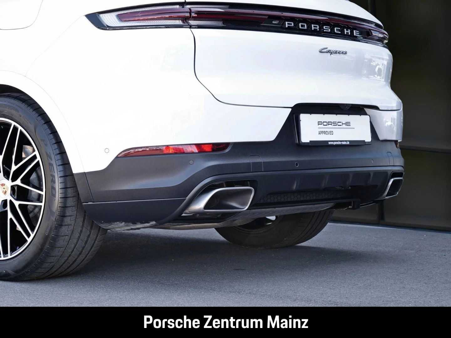 Porsche-Cayenne-image-10