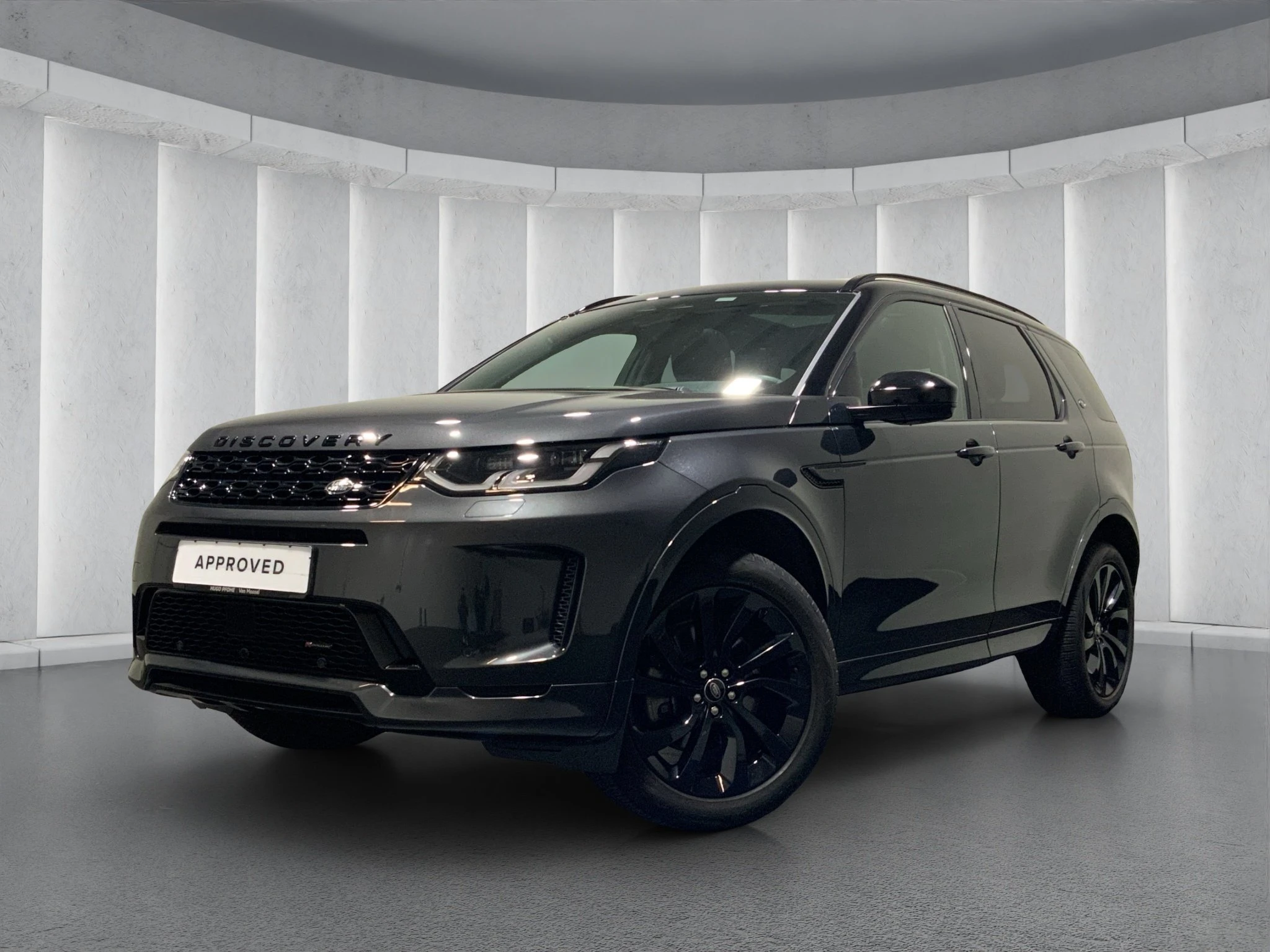 Land Rover-Discovery Sport-image-0