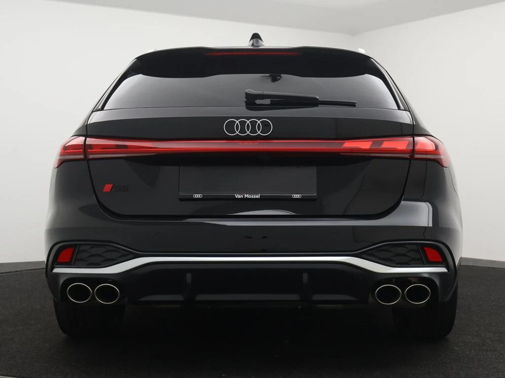 Audi-S5-image-3