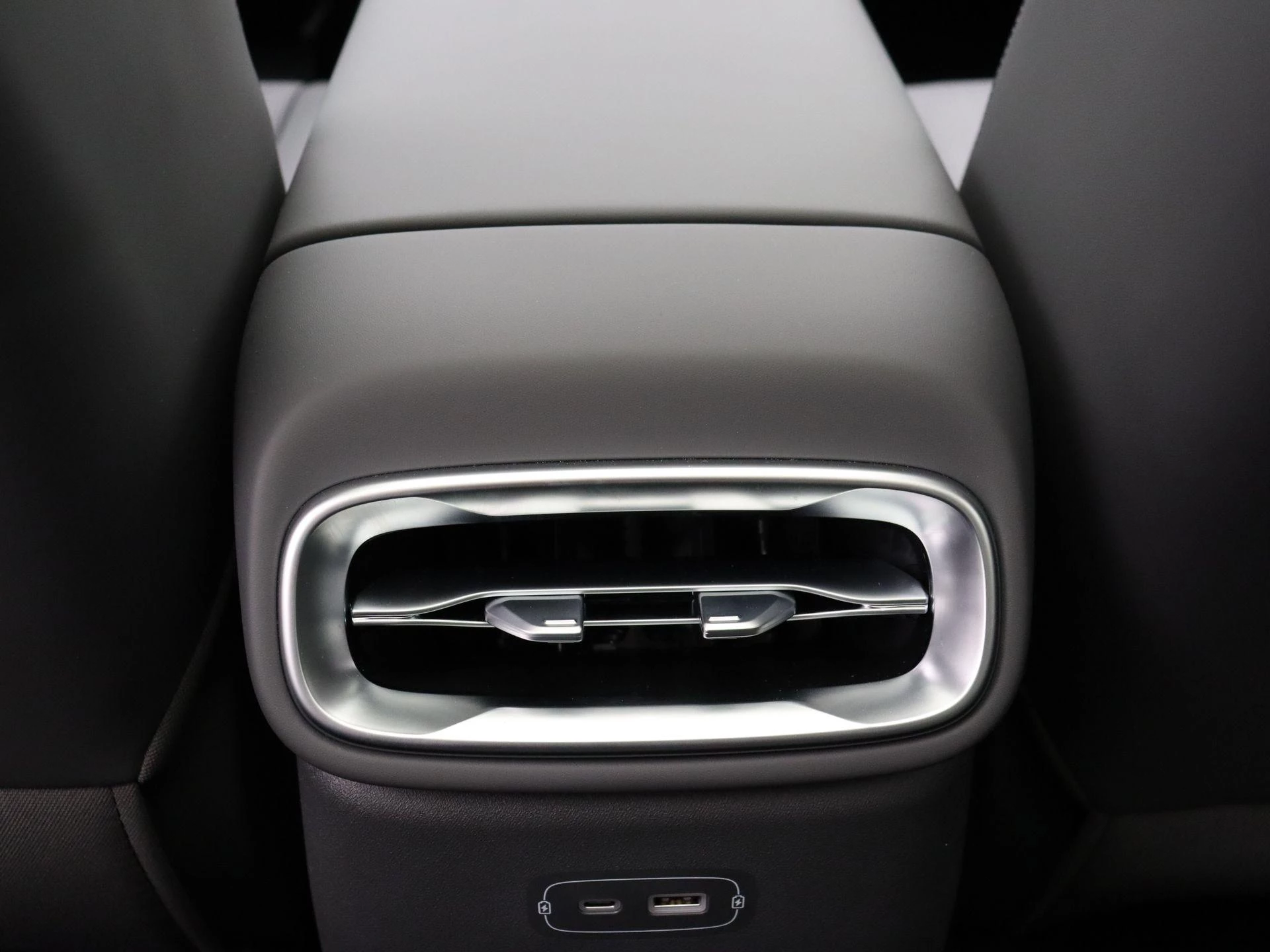 Leapmotor-B10-image-16