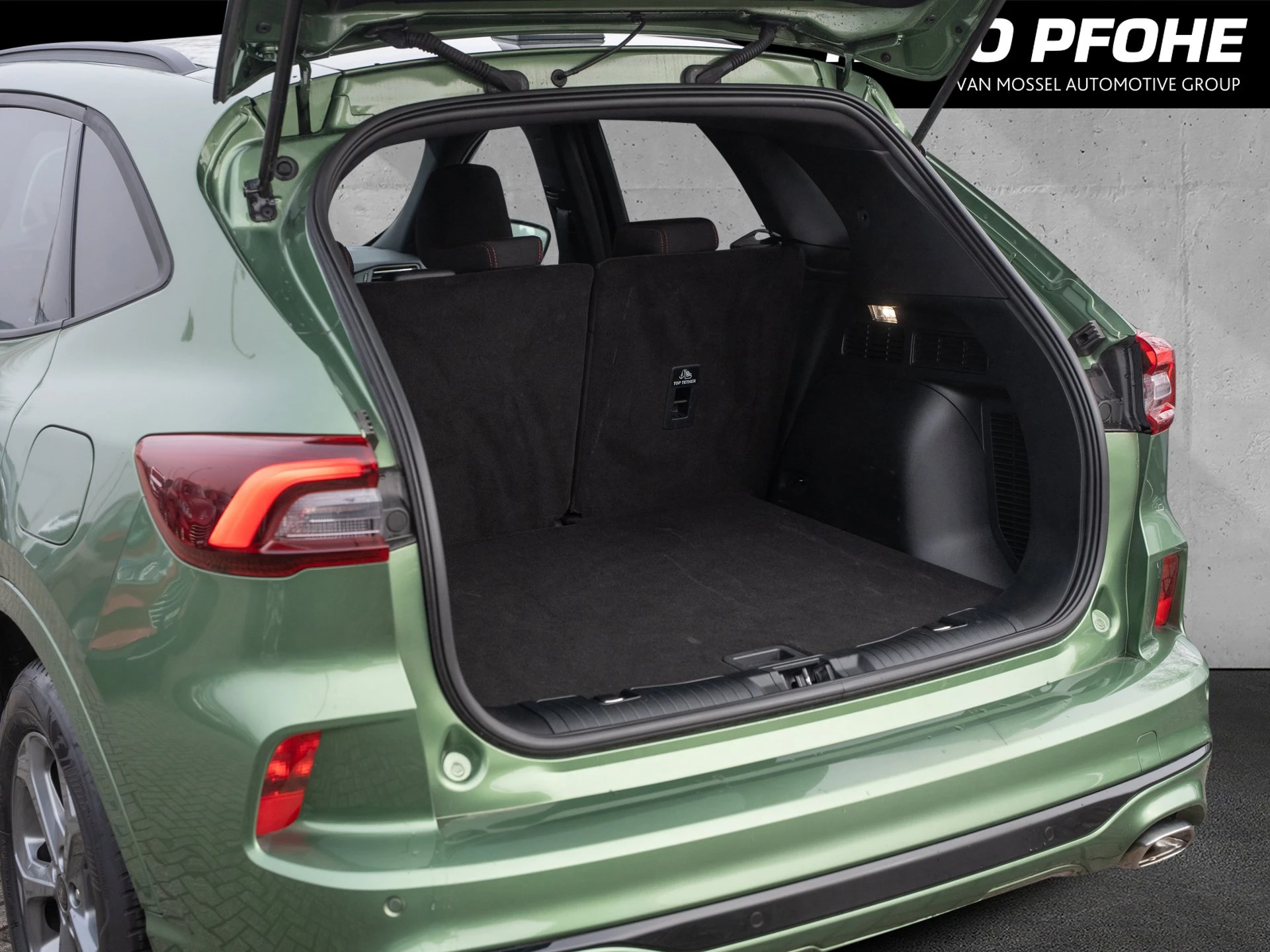 Ford Kuga ST-Line Aut.*KAM*LED-MATRIX*NAVI*GRA*WINTER-PKT.
