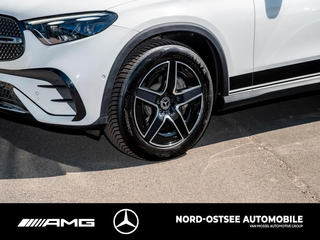 Mercedes-Benz GLC 200 4M EDITION AMG MEMORY 360 AHK NAVI TEMPO AMG Line