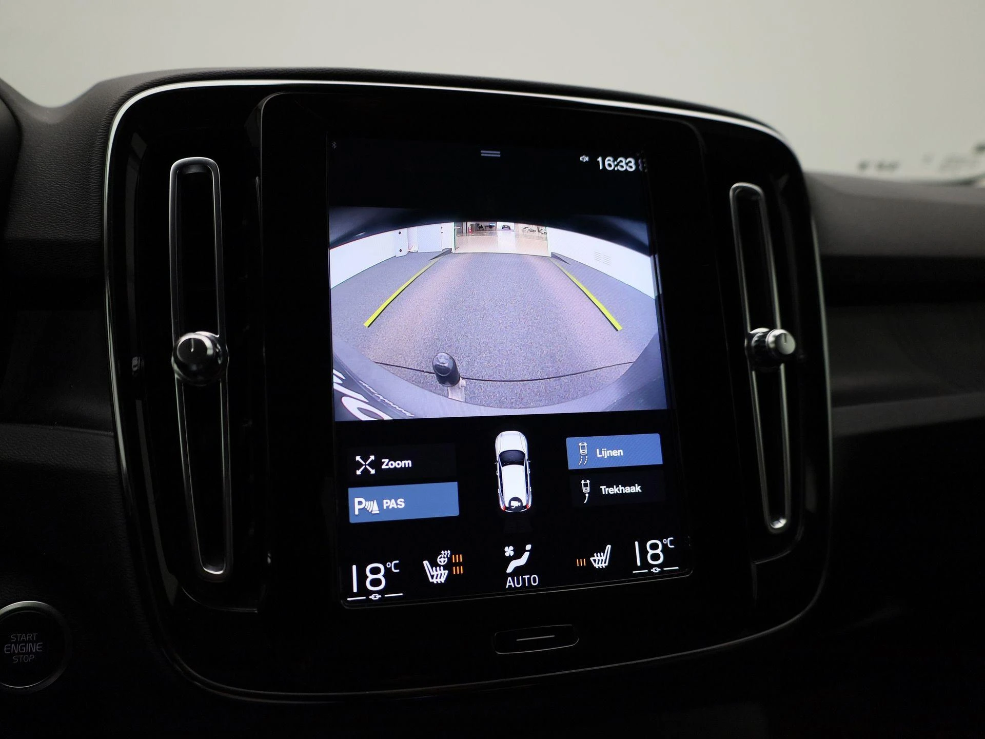 Volvo-XC40-image-29