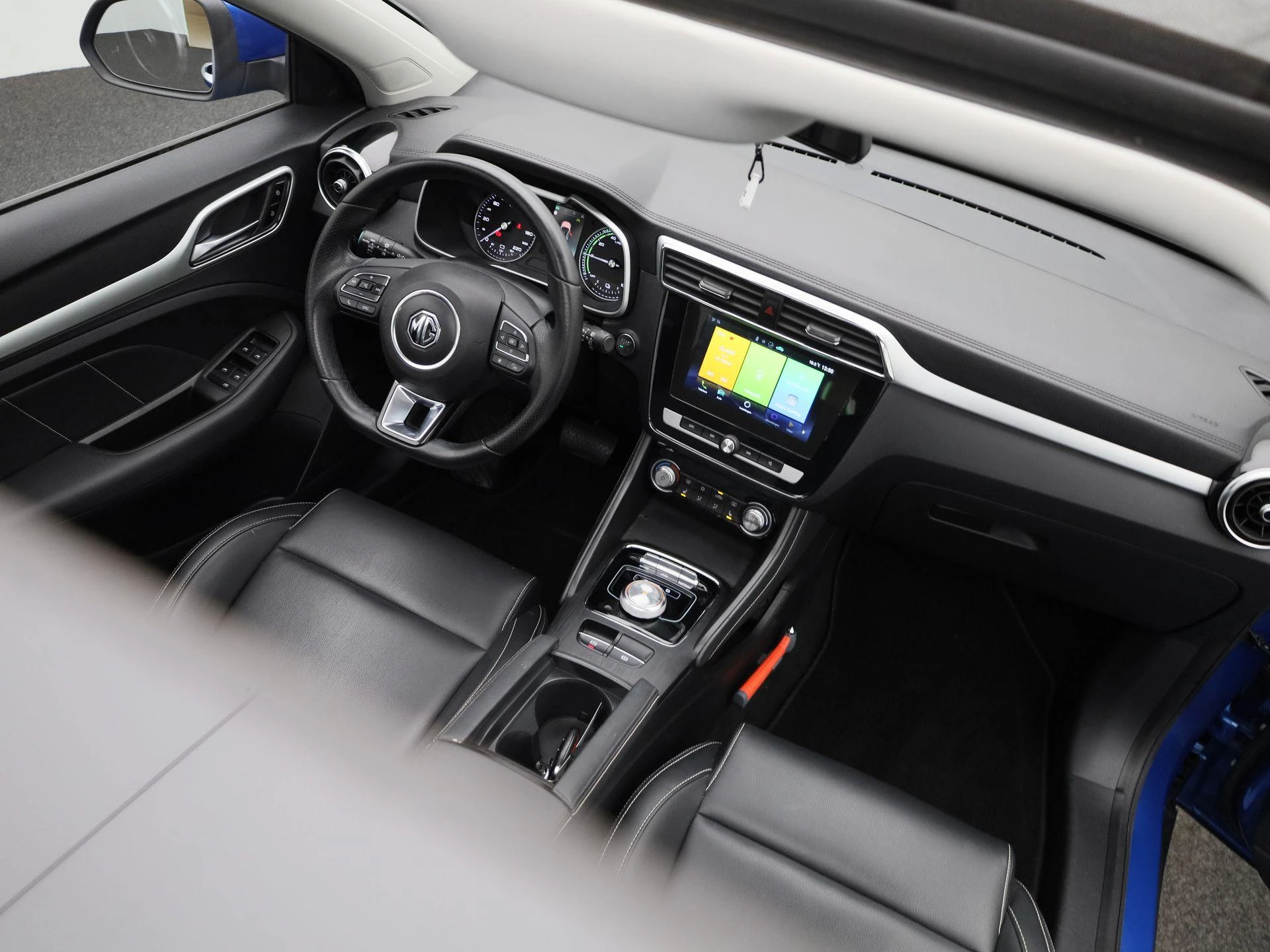 MG-ZS EV-image-31