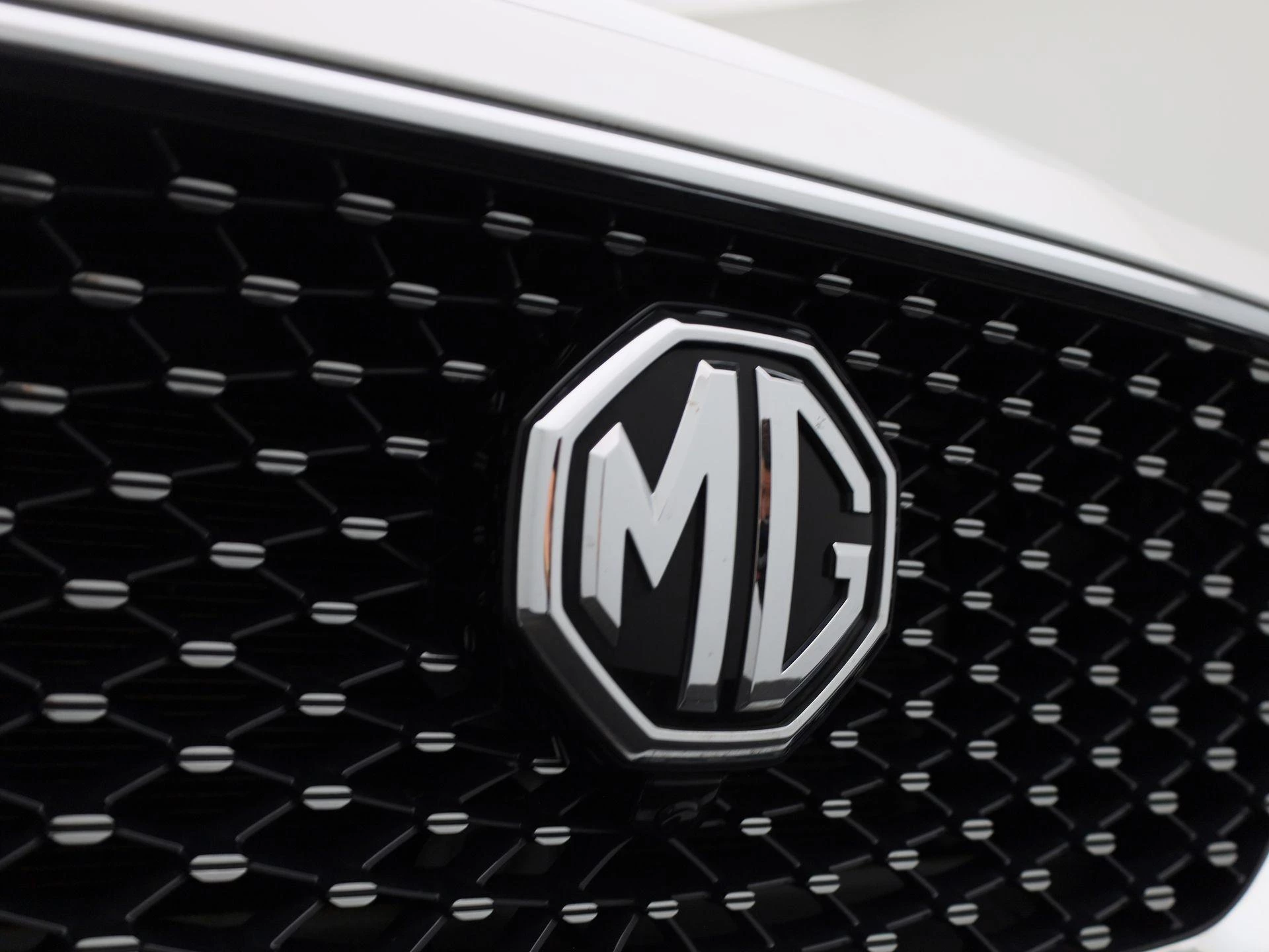 MG EHS 1.5 TGDI Edition1