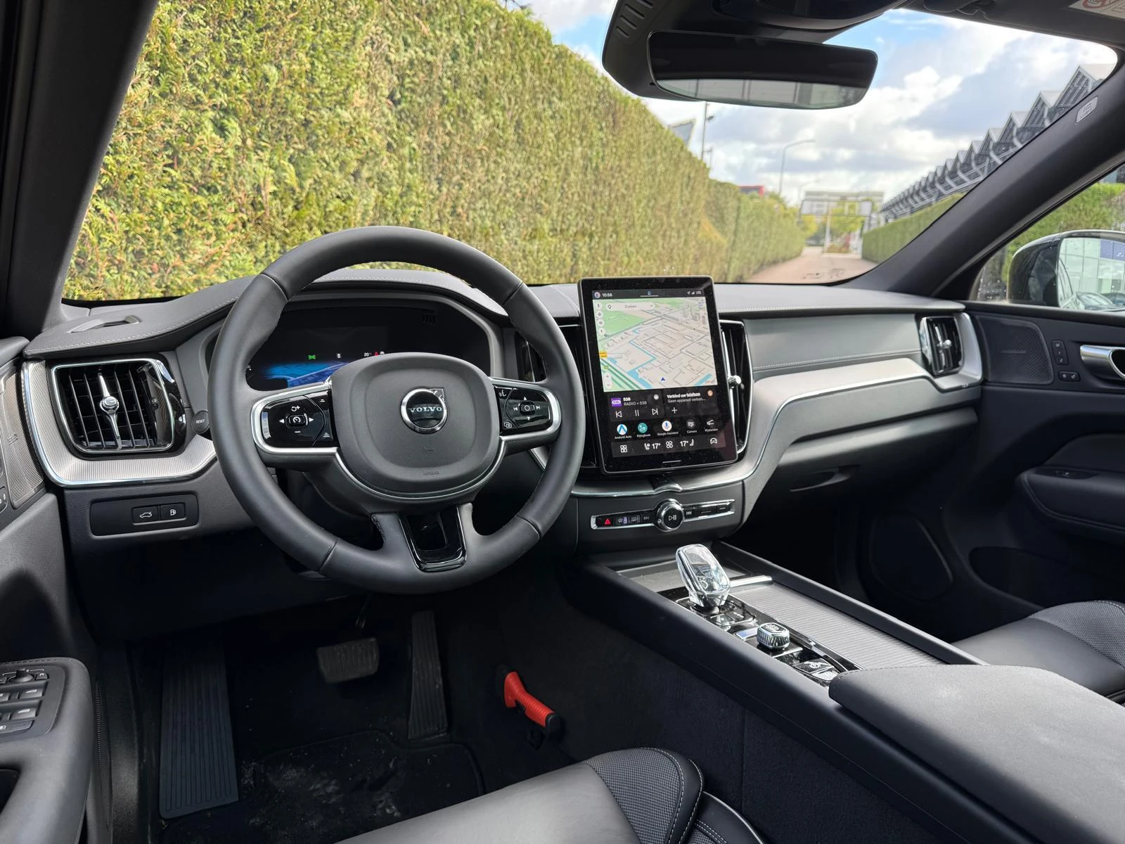 Volvo-XC60-image-21