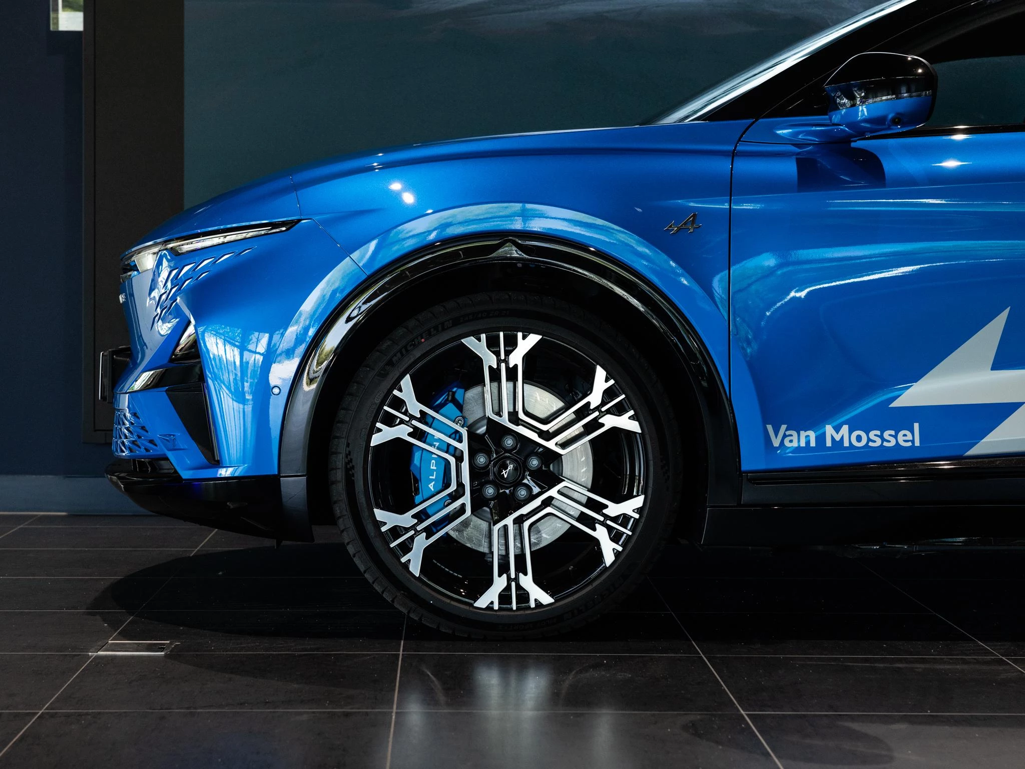 Alpine-A390-image-28