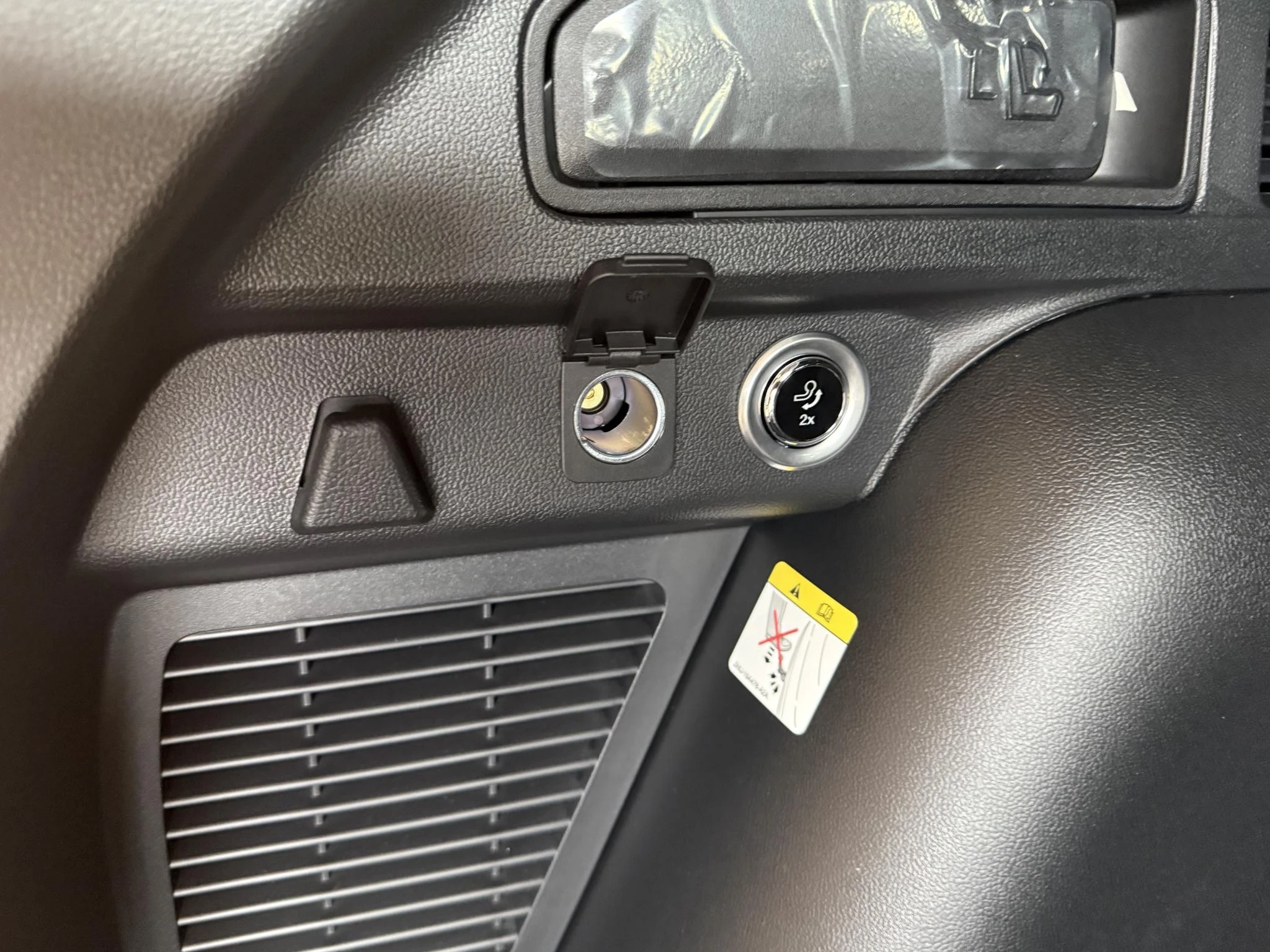 Ford-Kuga-image-7