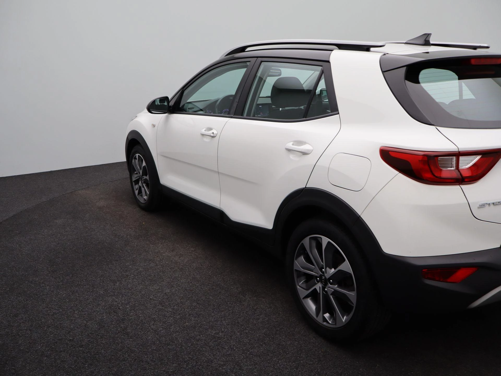 Kia-Stonic-image-33