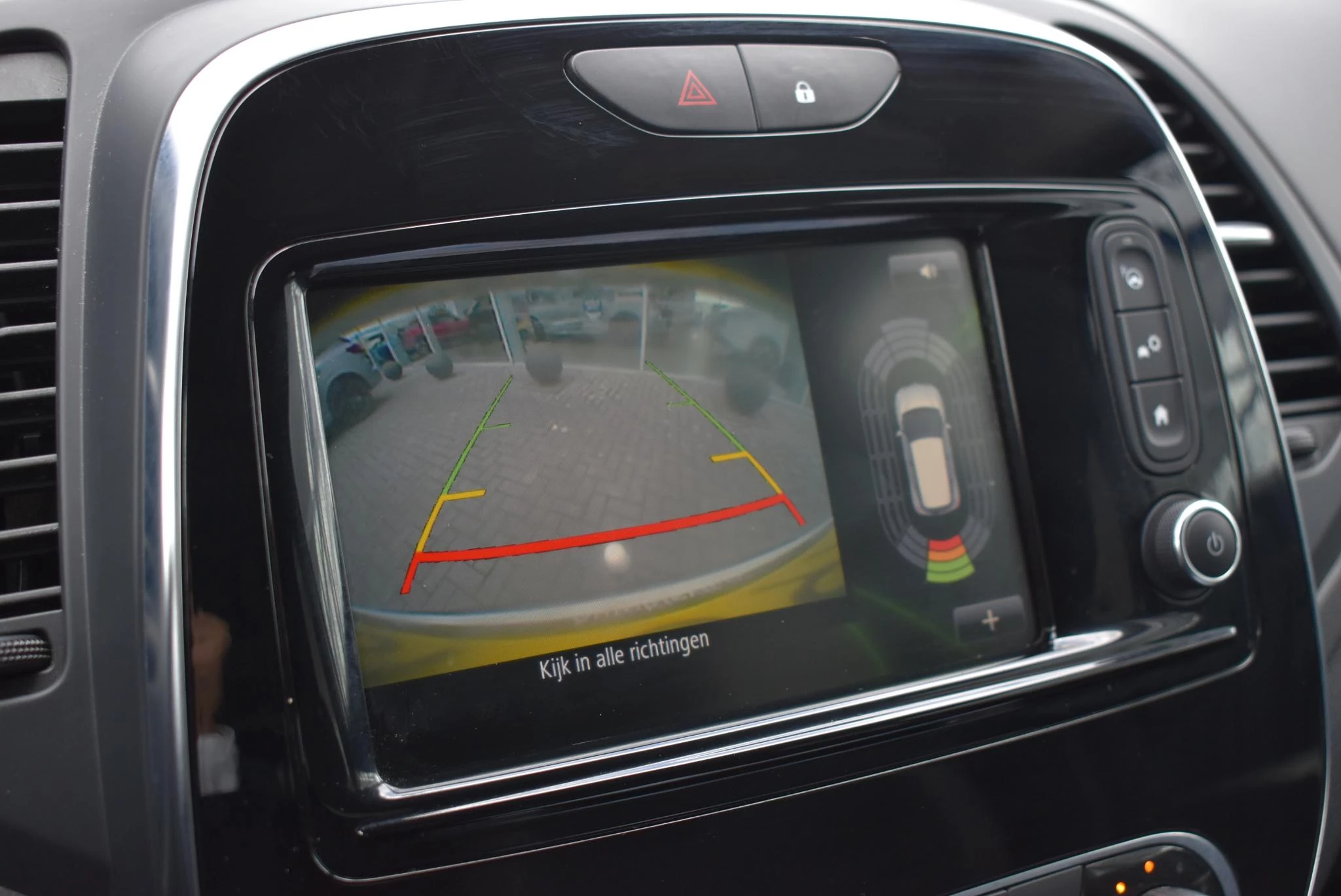 Renault-Captur-image-18