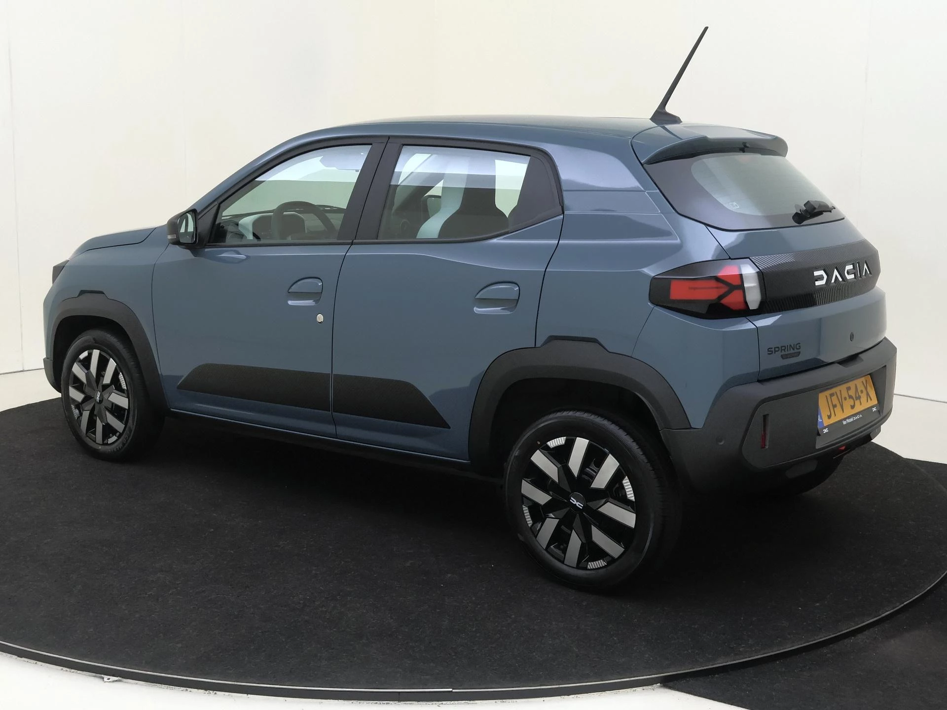 Dacia-Spring-image-6