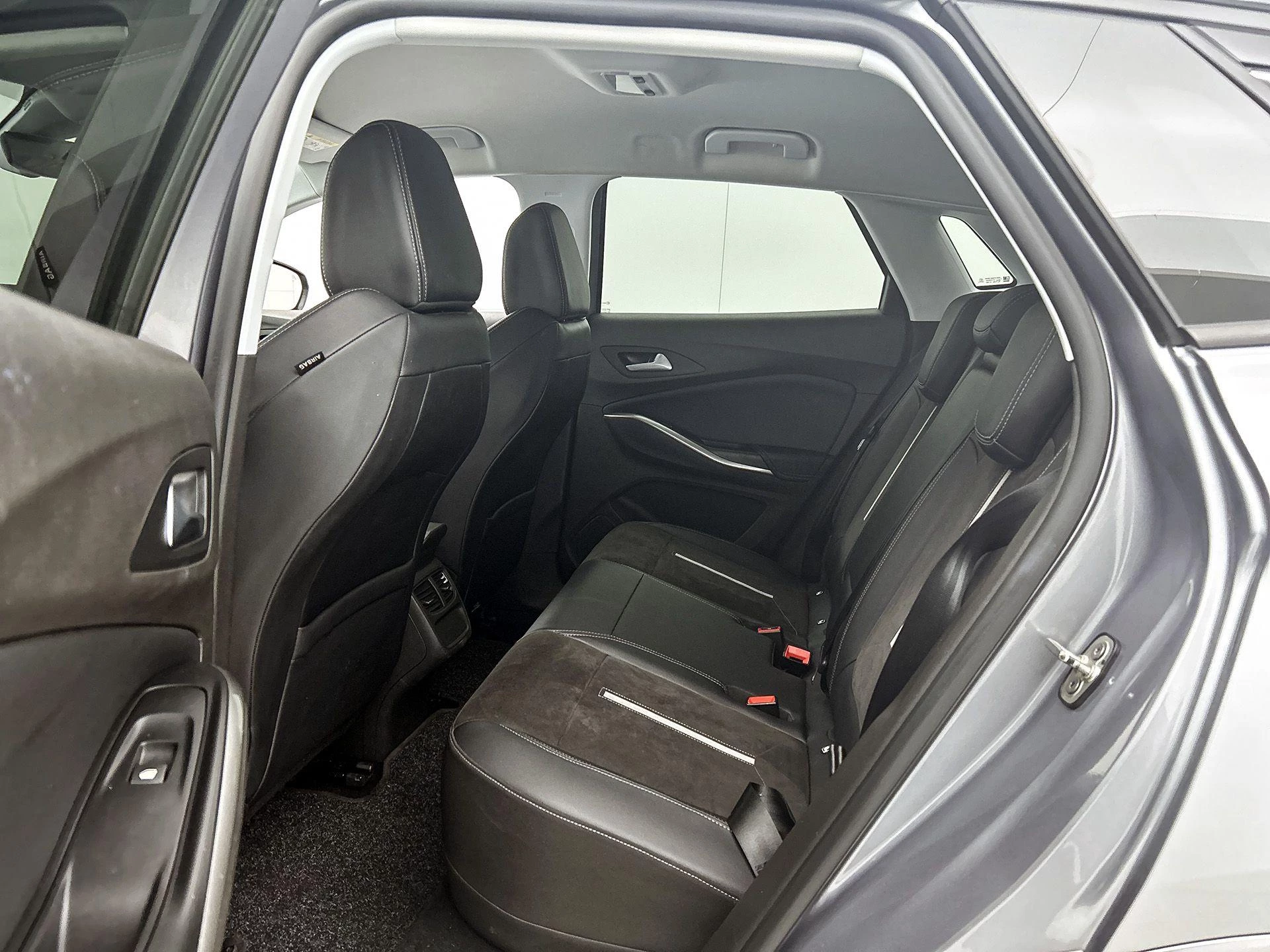 Opel-Grandland-image-26