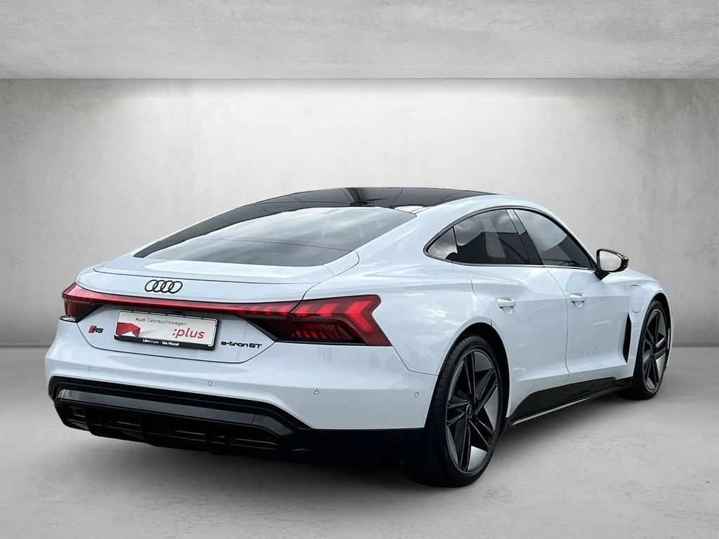Audi-e-tron GT-image-2