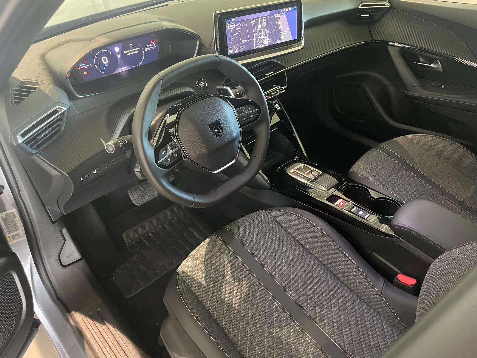 Peugeot-2008-image-10