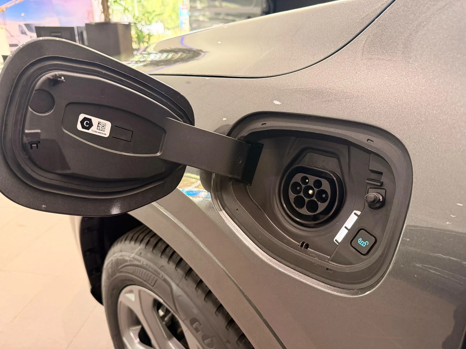 Ford-Kuga-image-13