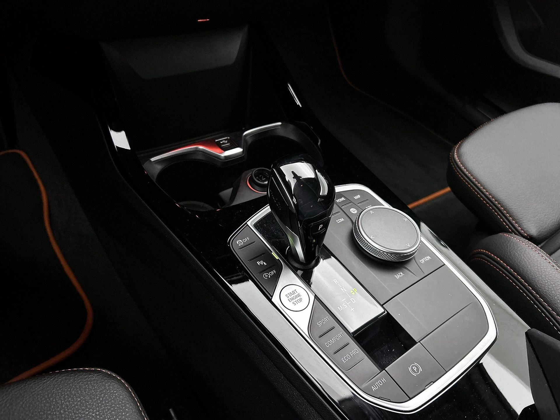 BMW-2 Serie-image-19