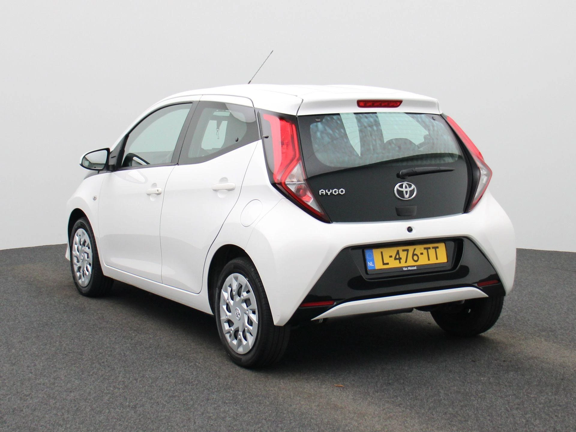 Toyota-Aygo-image-1