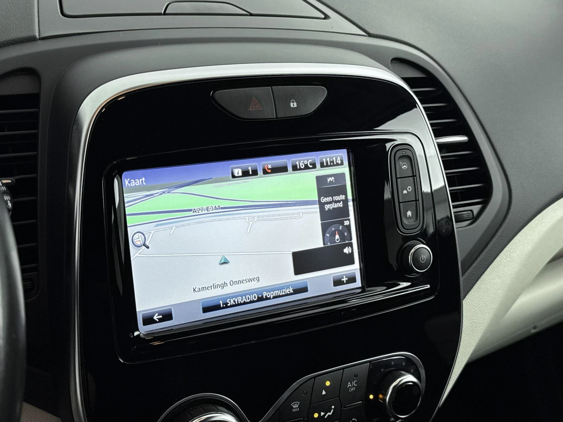 Renault-Captur-image-13