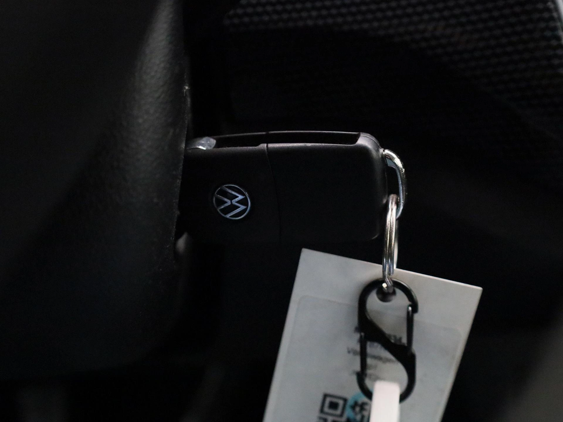 Volkswagen-up!-image-16