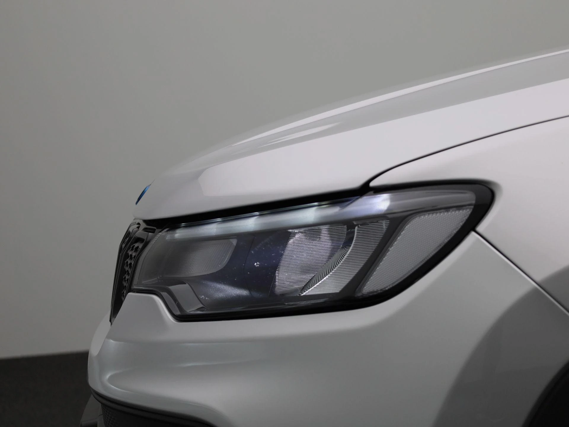 Jeep-Compass-image-14