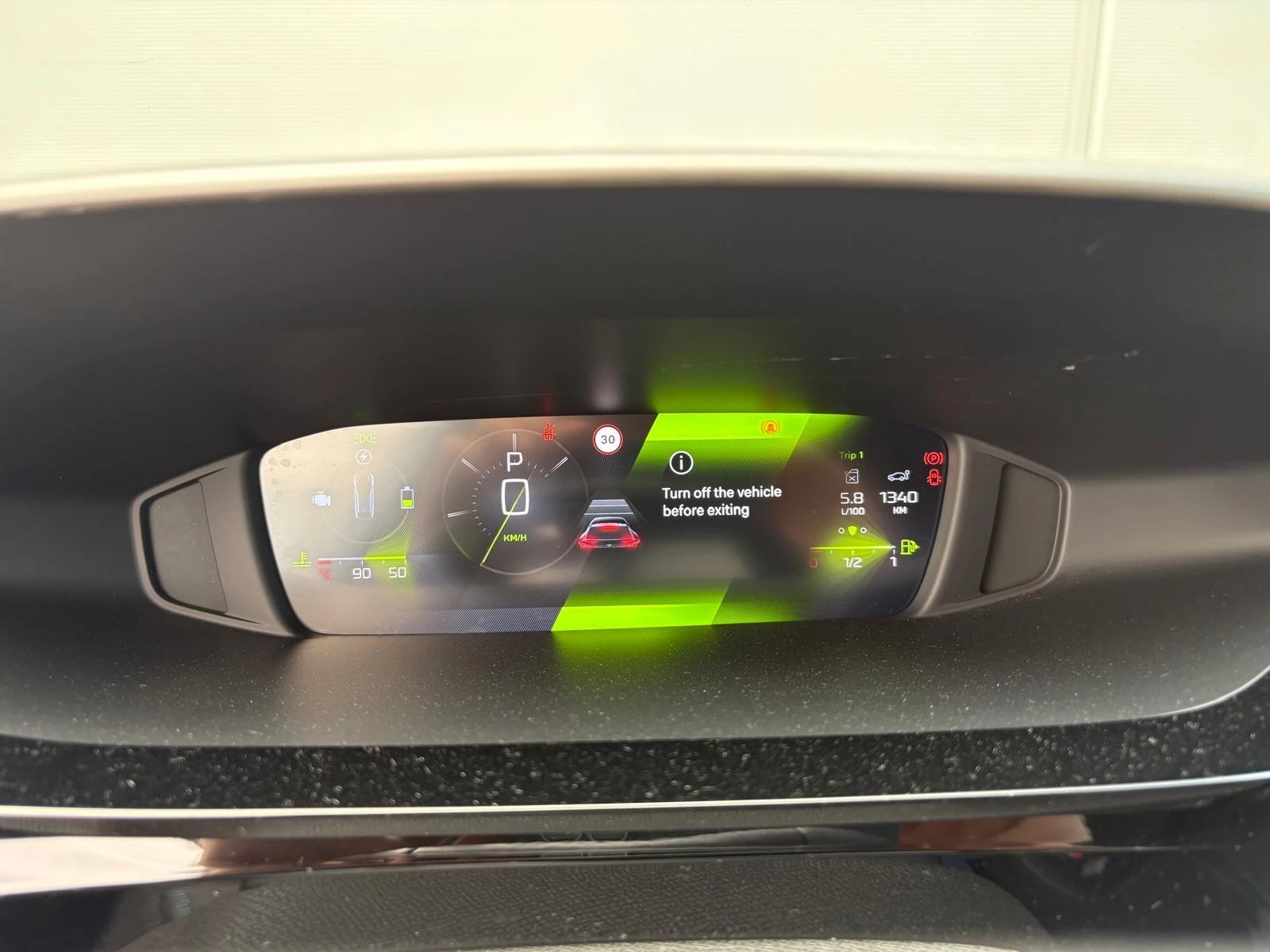 Peugeot 408 1.2 Hybrid 145 e-DCS6 Allure