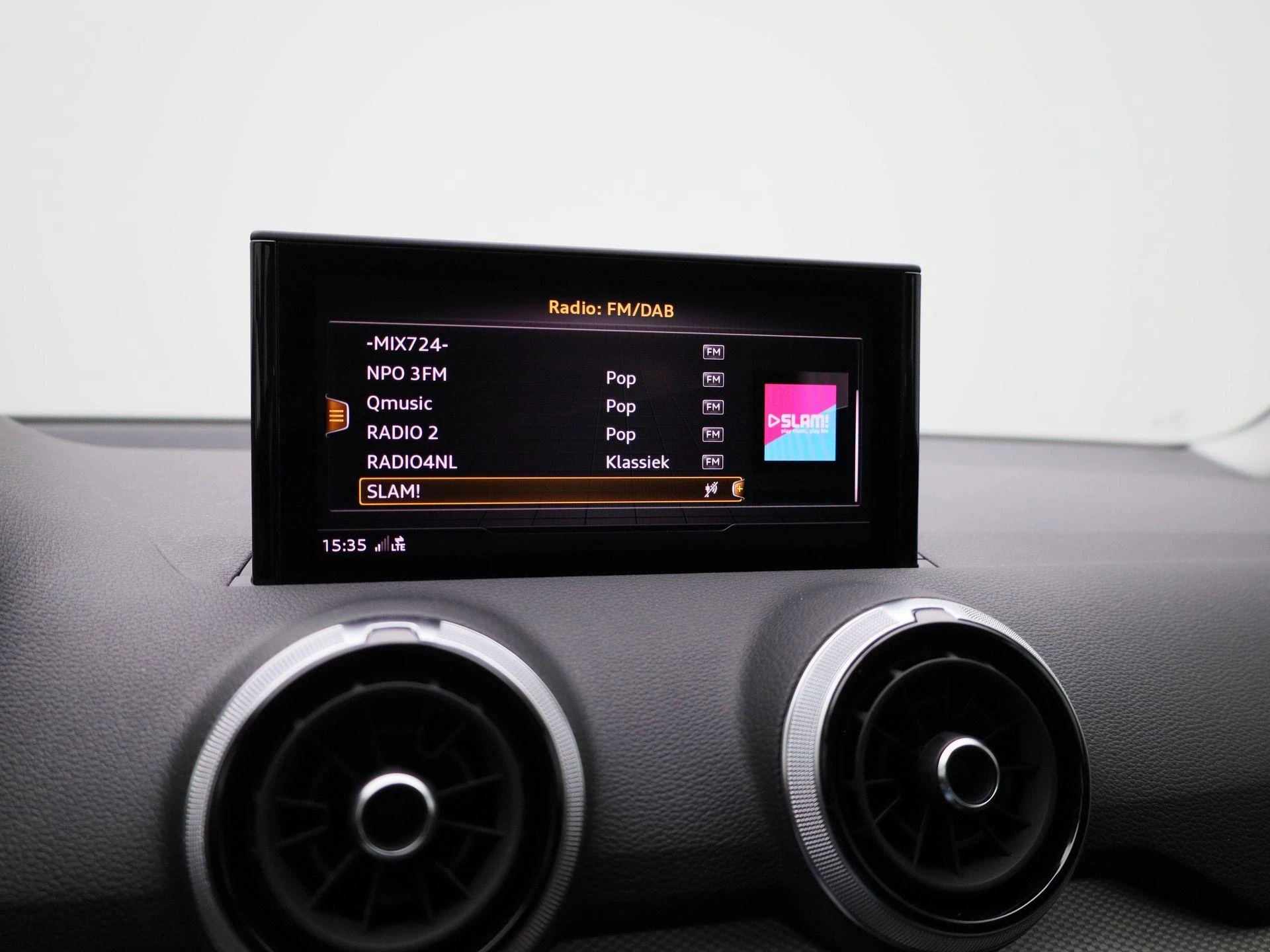 Audi-Q2-image-21
