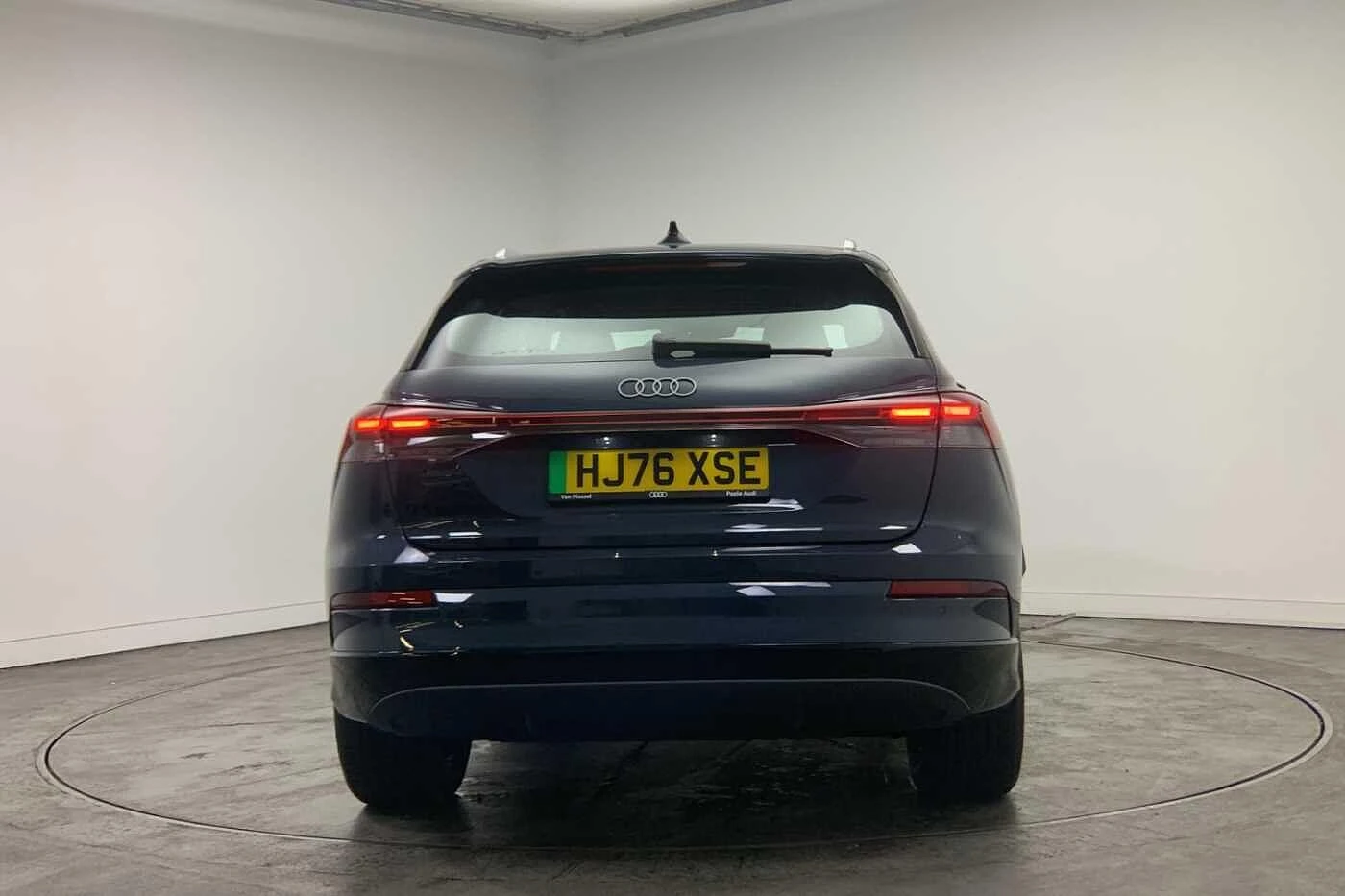 Audi-Q4 e-tron-image-10