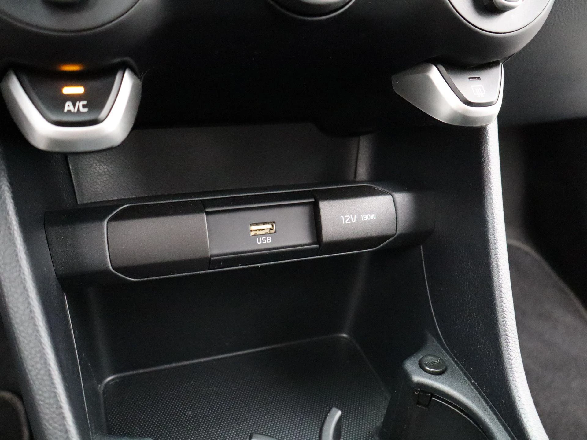 Kia Picanto 1.0 DPi DynamicLine