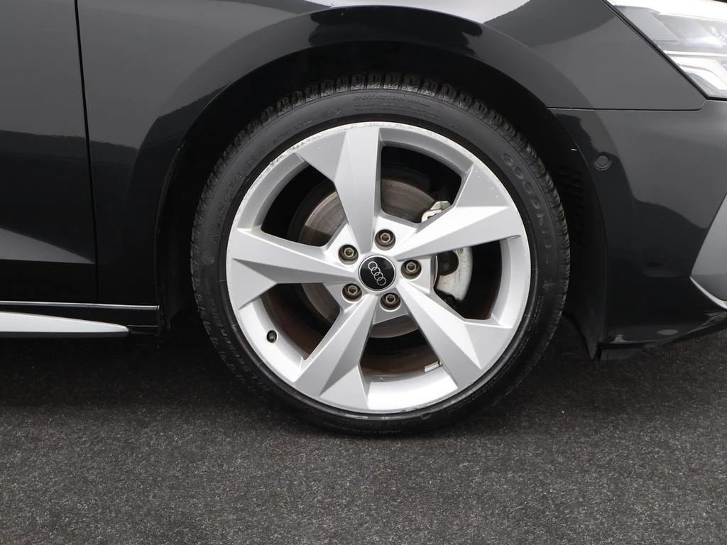 Audi A3 Sportback Business Edition 35TFSI 2XS line 150PK *AUTOMAAT*SPORTZETELS*CAMERA*PDC*ACC*VIRTUAL COCKPIT*...*