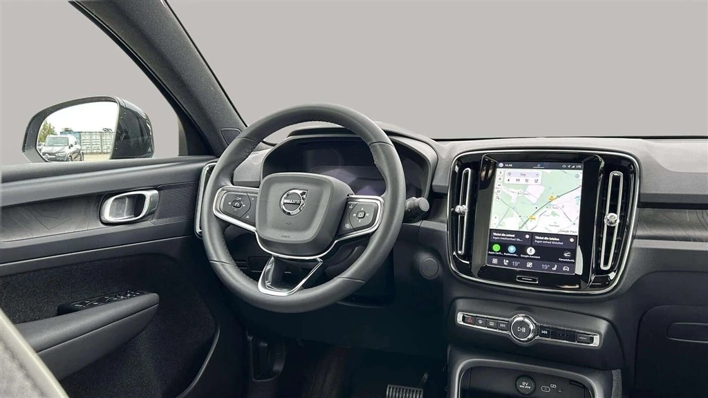 Volvo-C40-image-12