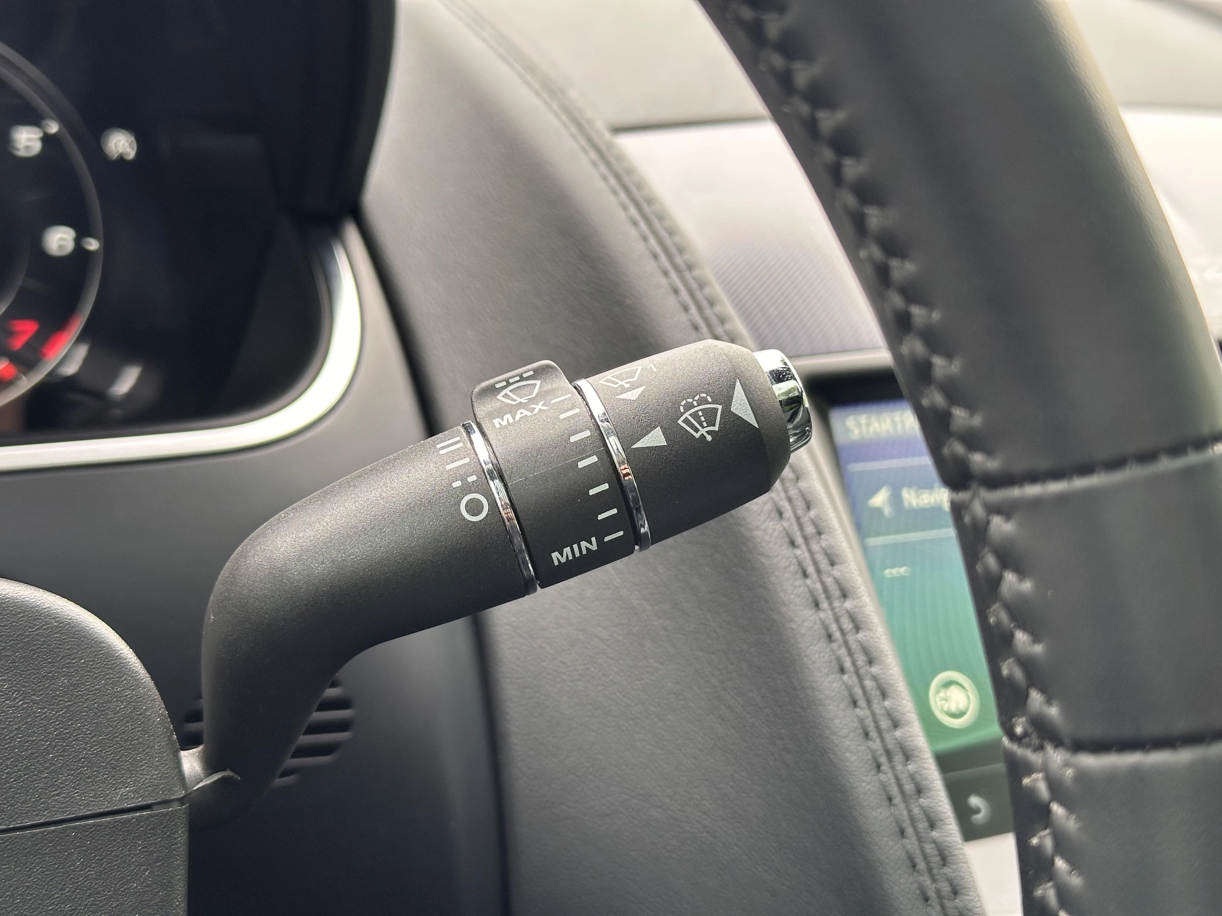 Jaguar-F-Type-image-18