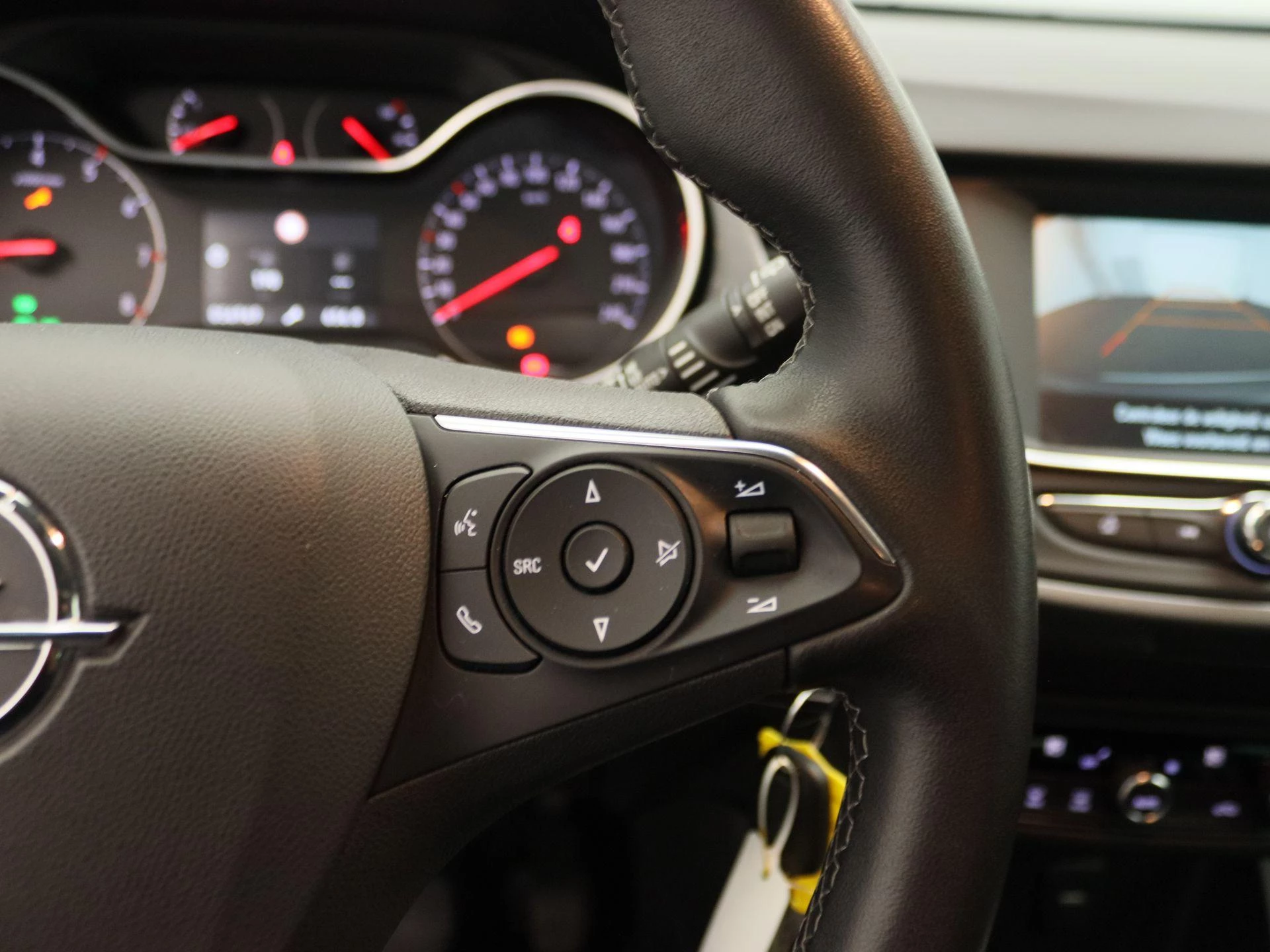 Opel-Crossland-image-18