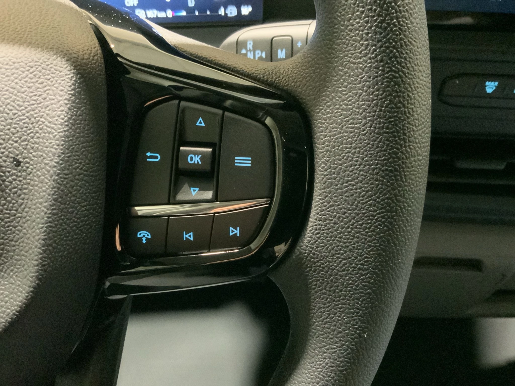 Ford Transit Custom Trend 320 L1 Automatik MJ 2026.50 *Aktionspreis ab Lager bis zum 30.06.2026*