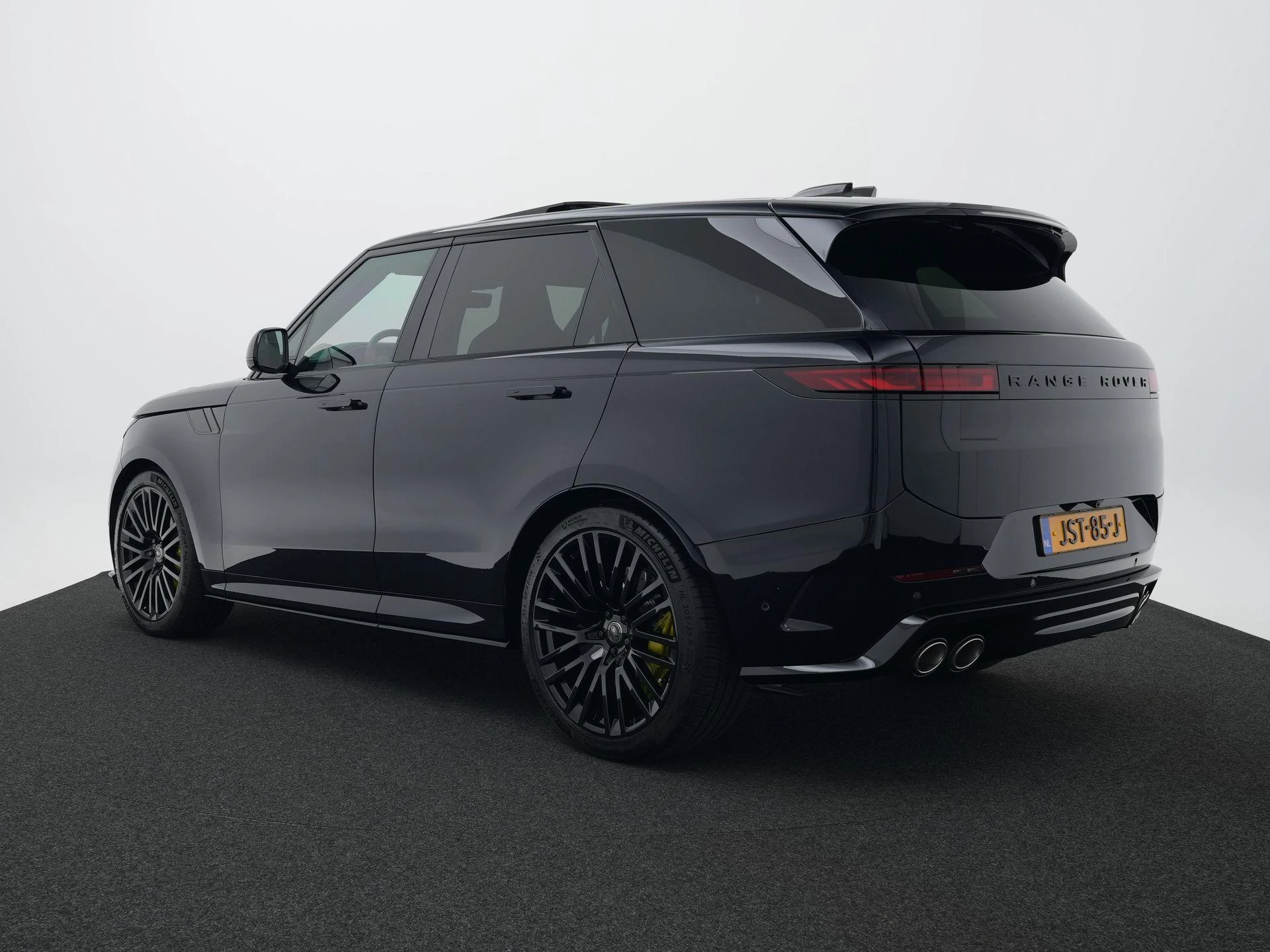 Land Rover Range Rover Sport 4.4 P635 SV Edition Two