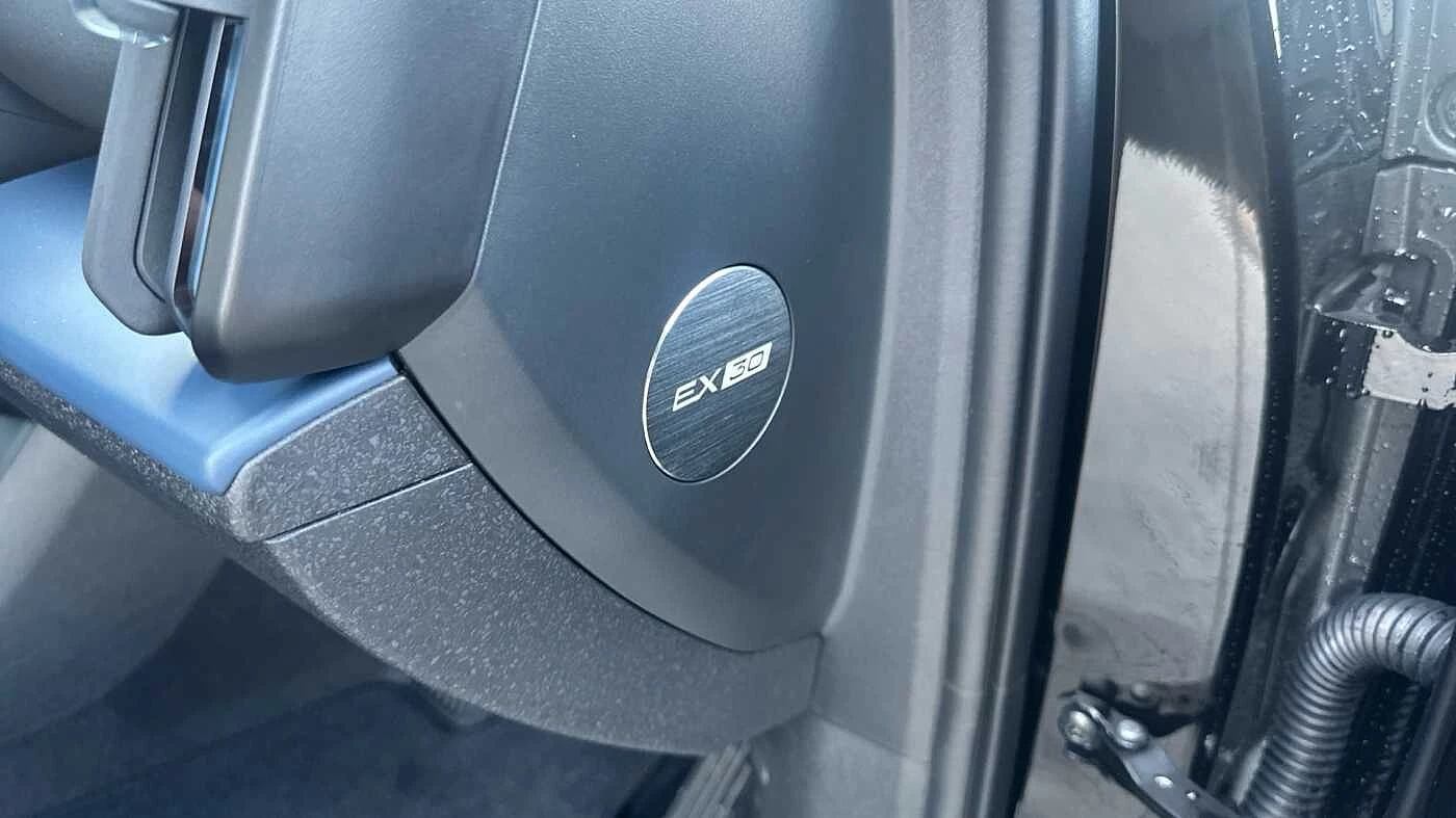 Volvo-EX30-image-15