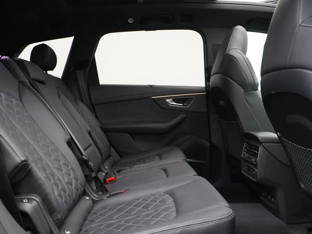 Audi-Q7-image-11